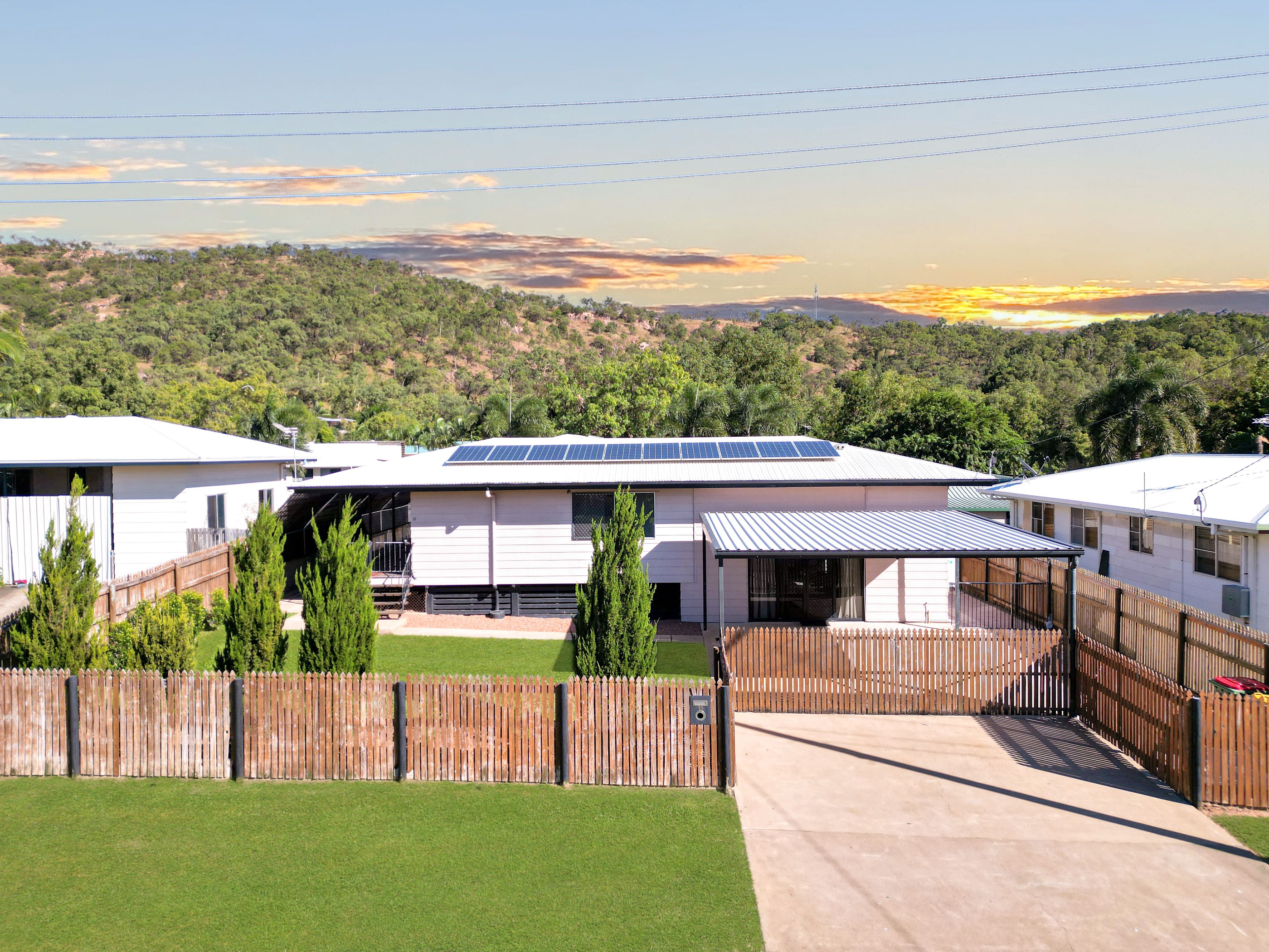 13 Linden Crescent, Wulguru QLD 4811