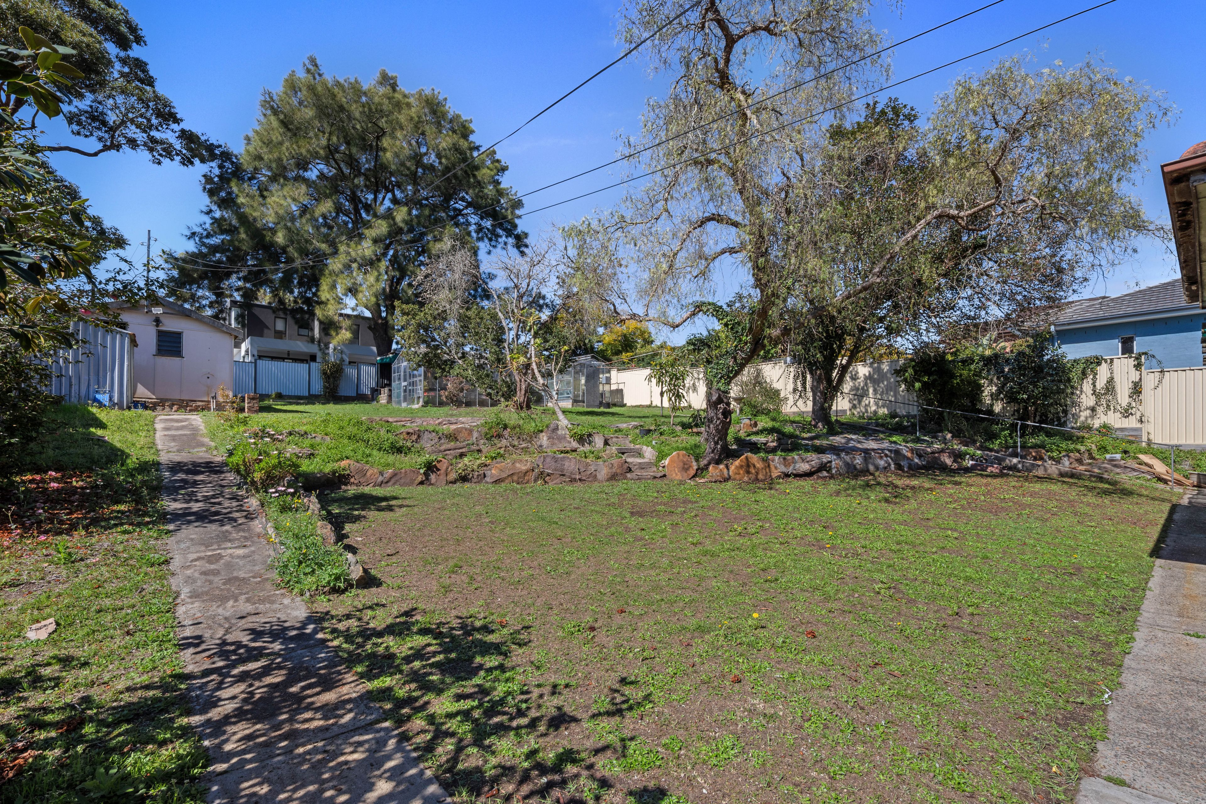 44 Oatley Parade — photo 6 of 9