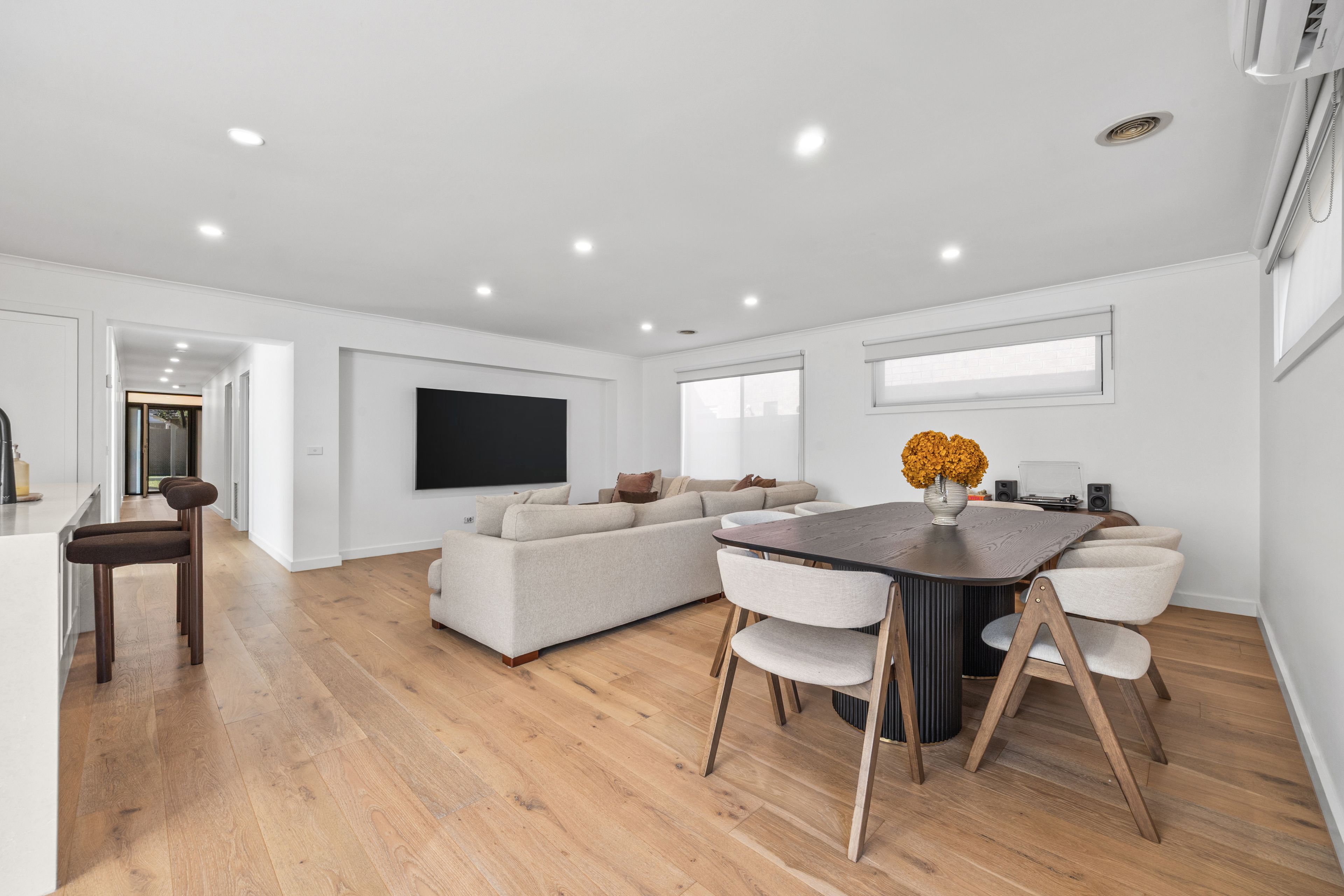 4 Glover Street — photo 5 of 12