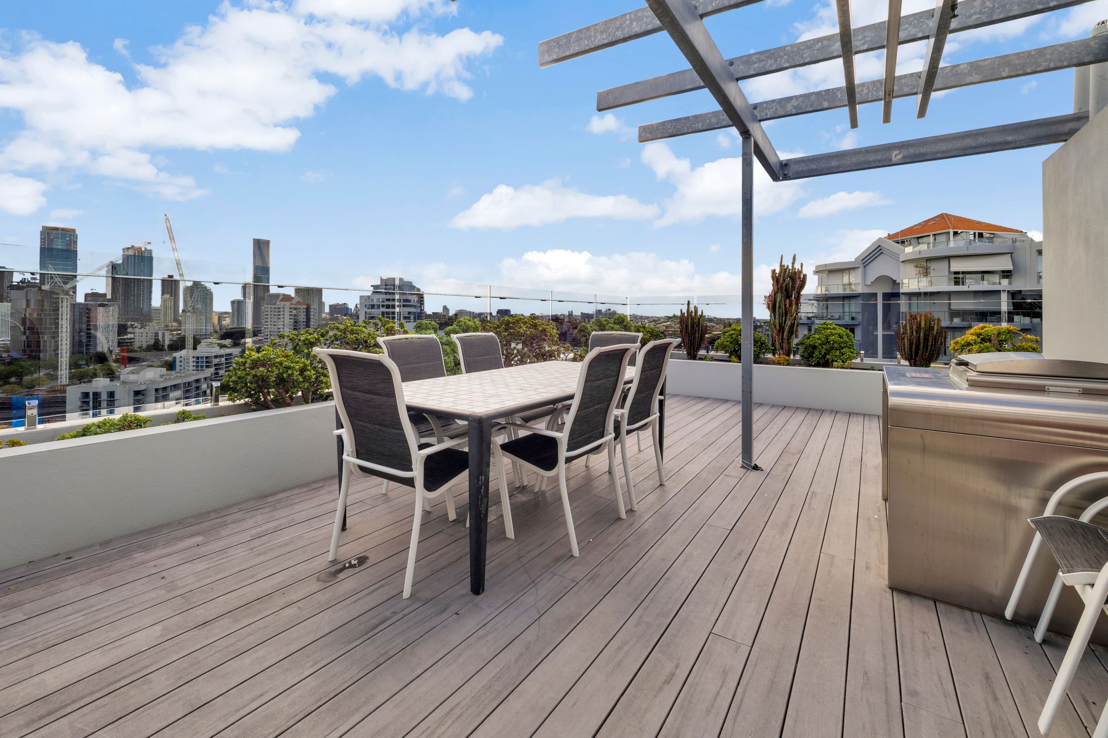 404/66 Lambert Street — photo 12 of 17