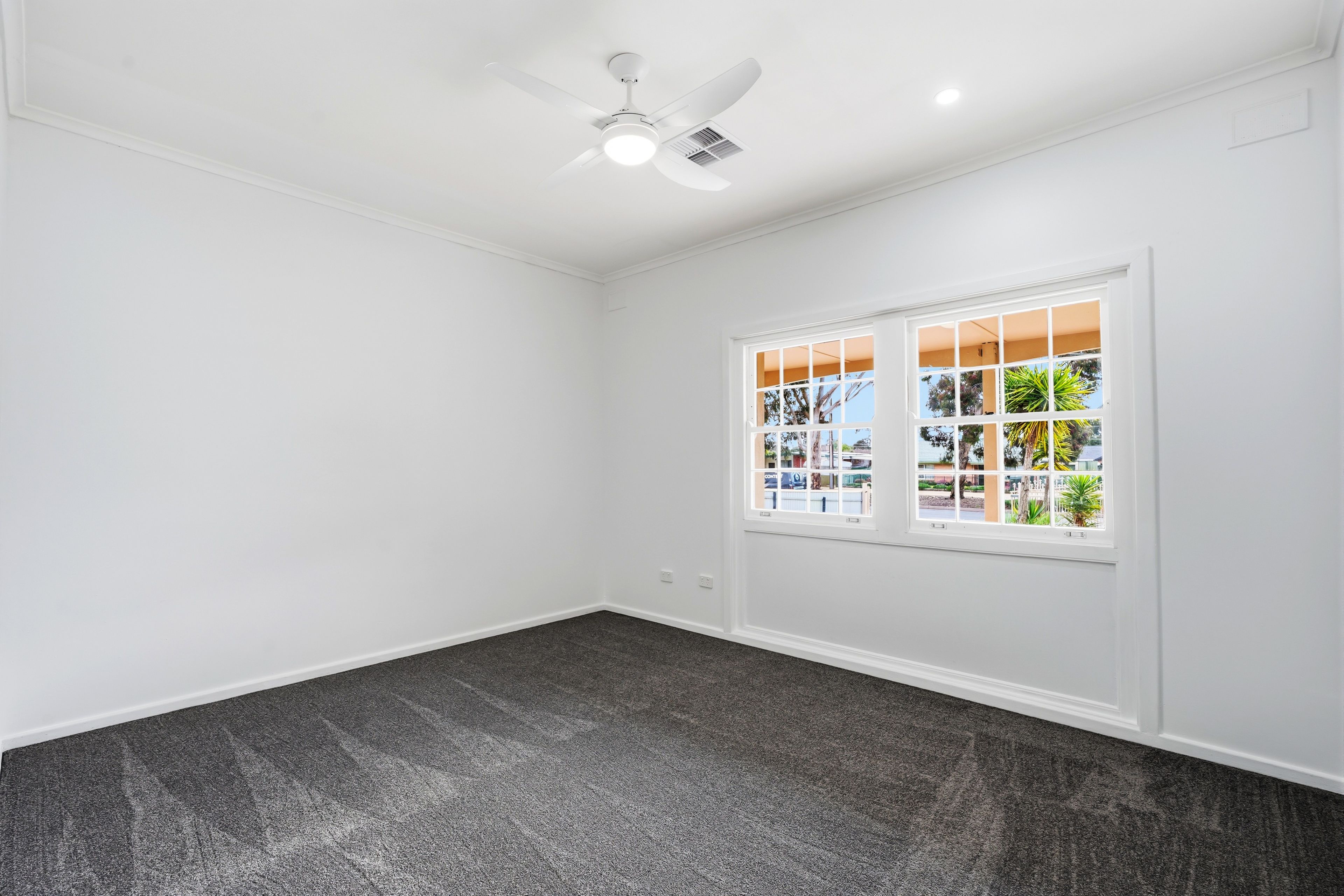 212 Peachey Road — photo 8 of 17