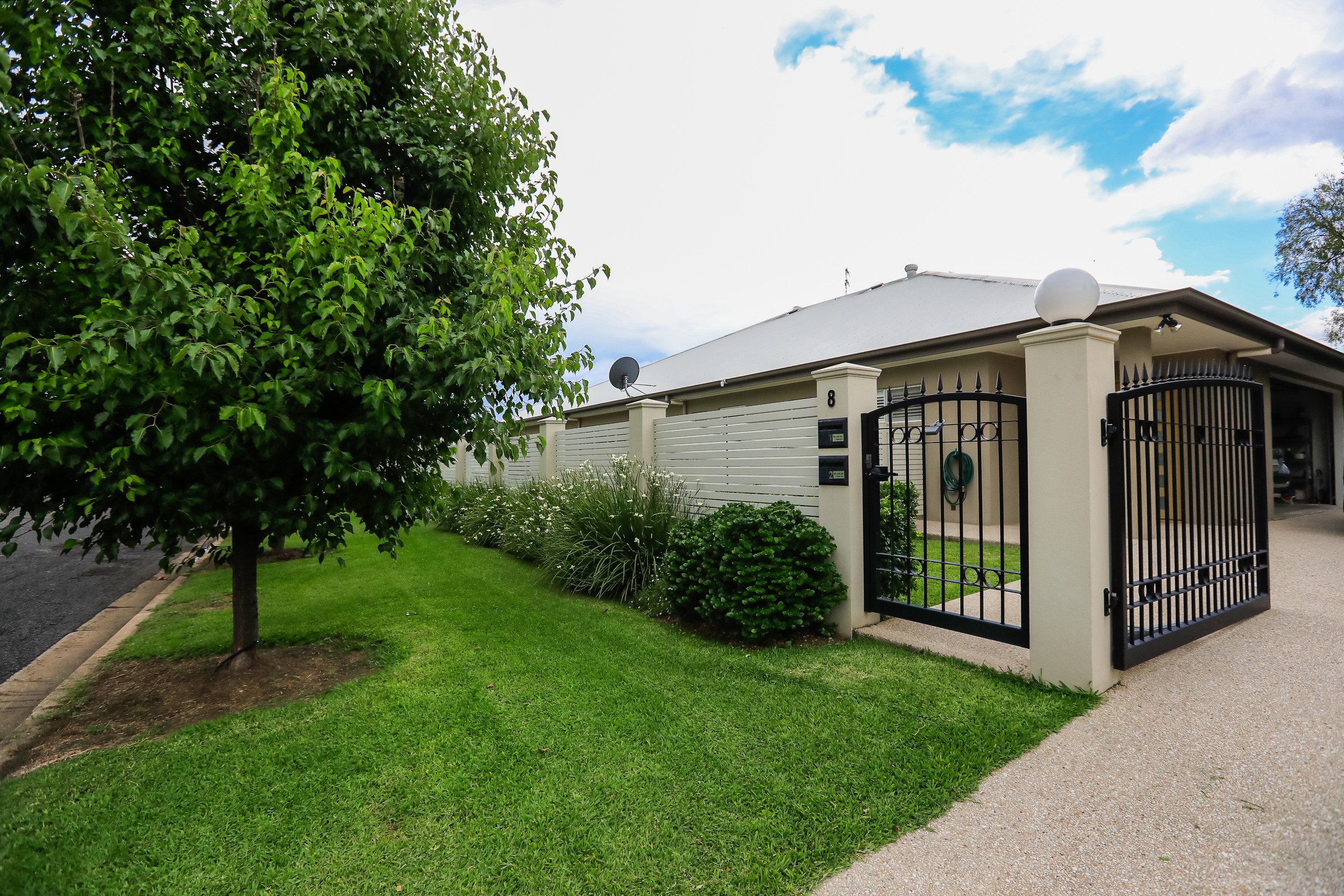 2/8 Pratten Street, Goondiwindi, QLD 4390
