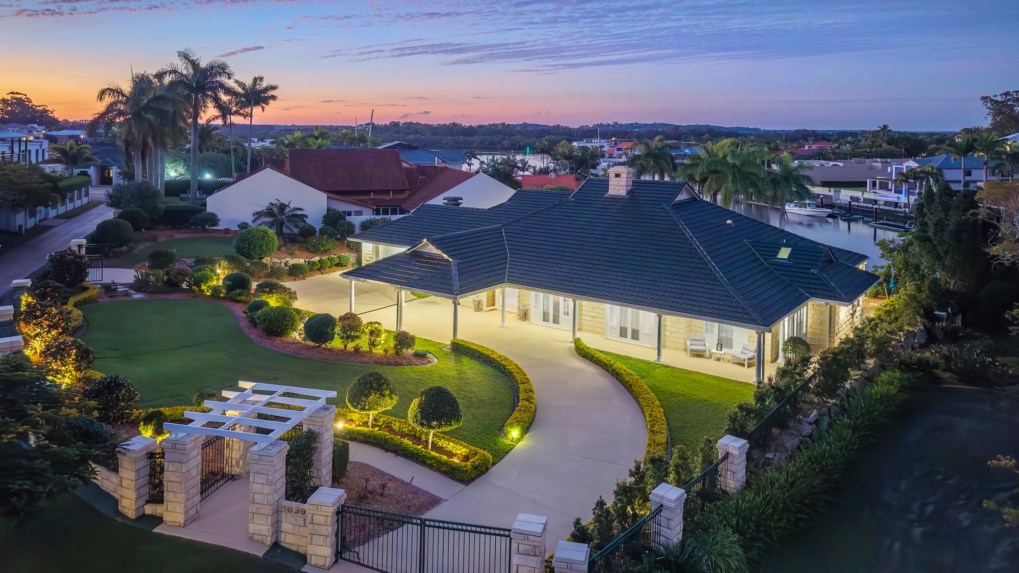 5839 The Parkway, Sanctuary Cove QLD 4212
