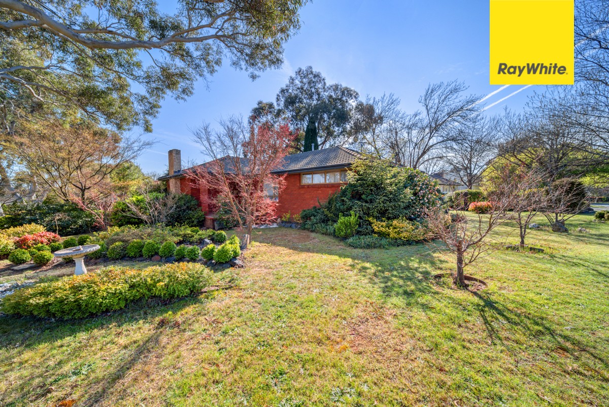 1 Barwell Place, Curtin, ACT 2605