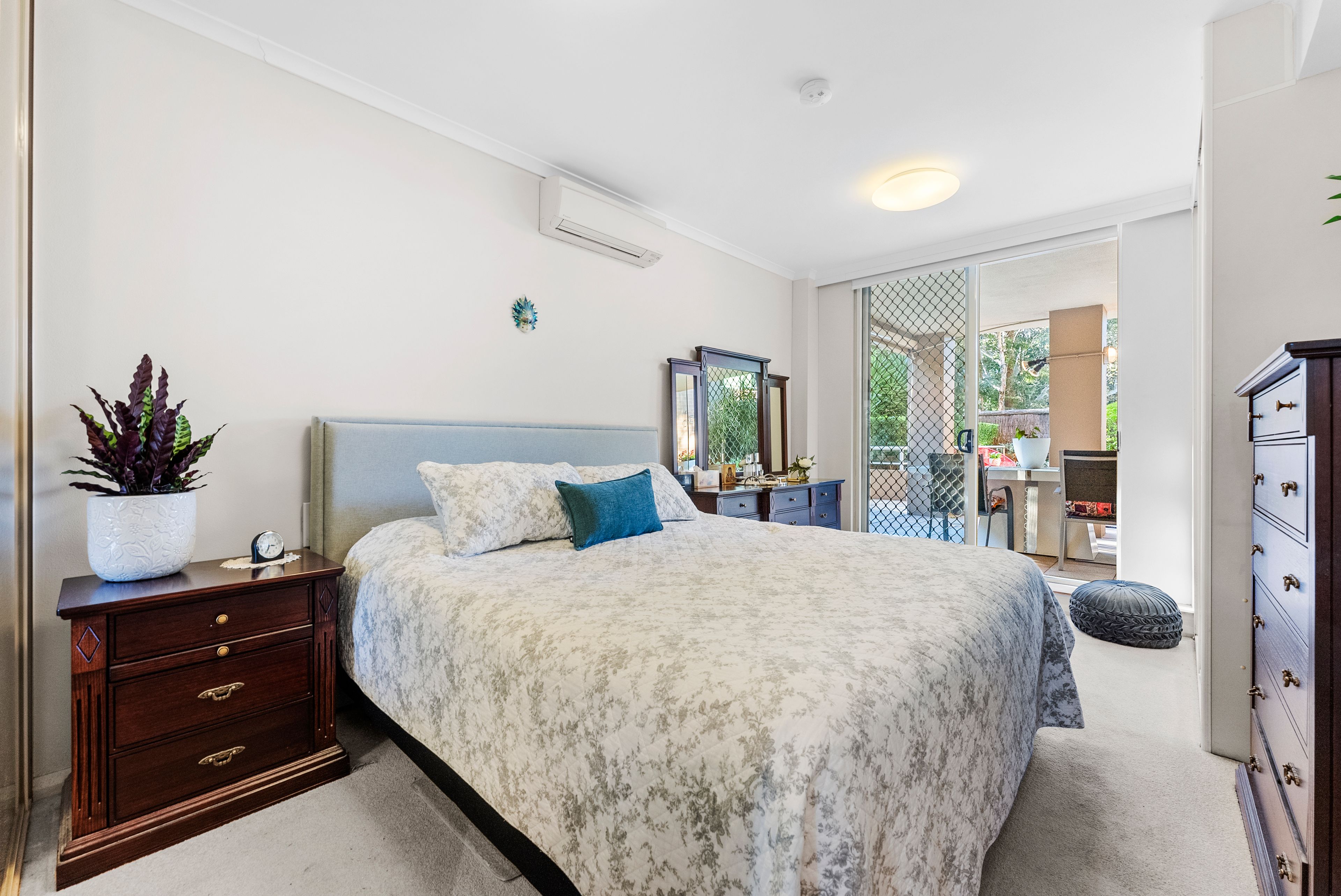 1/162G Burwood Road — photo 15 of 26