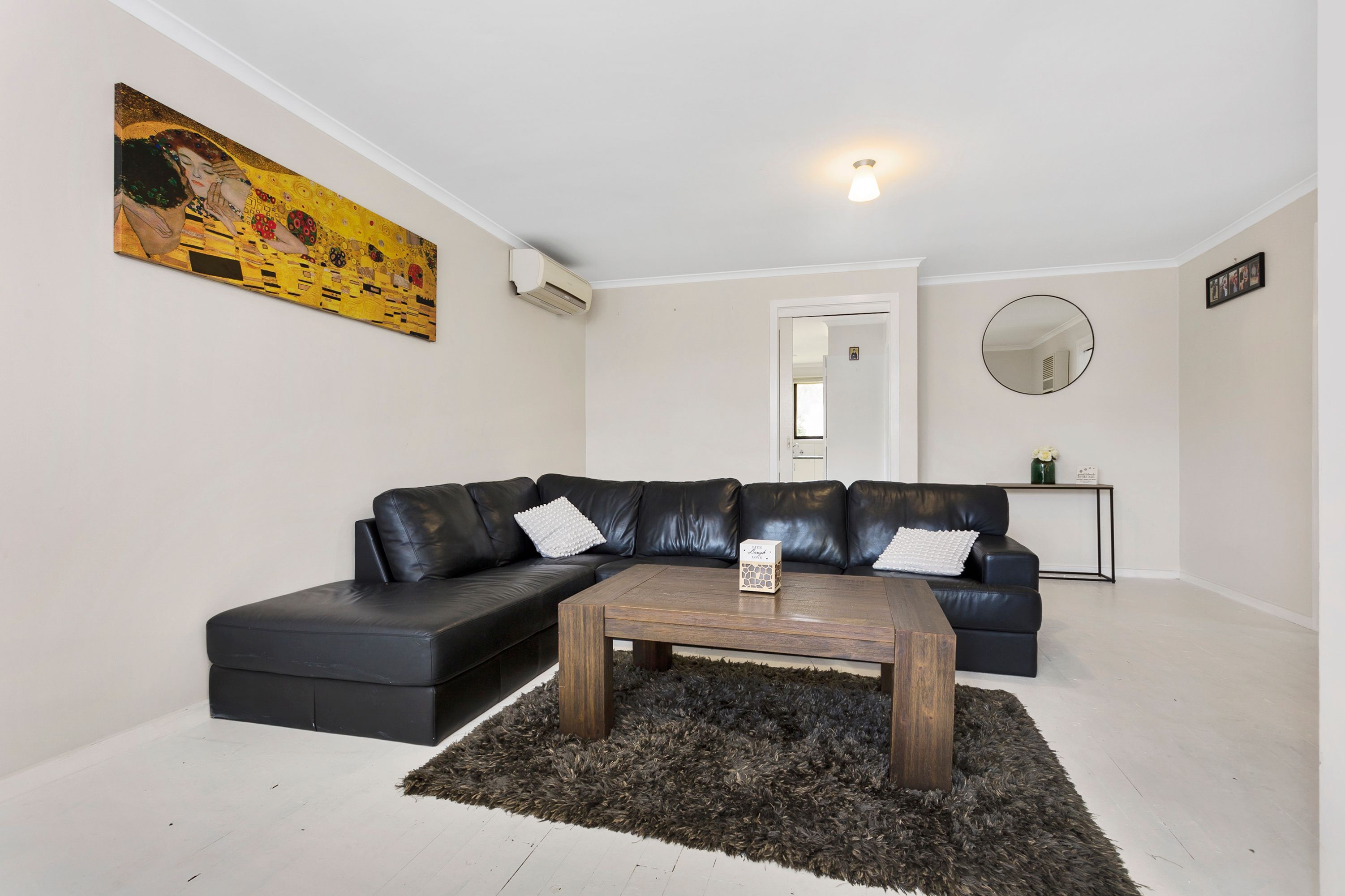 2/4 Guest Road, Pakenham, VIC 3810