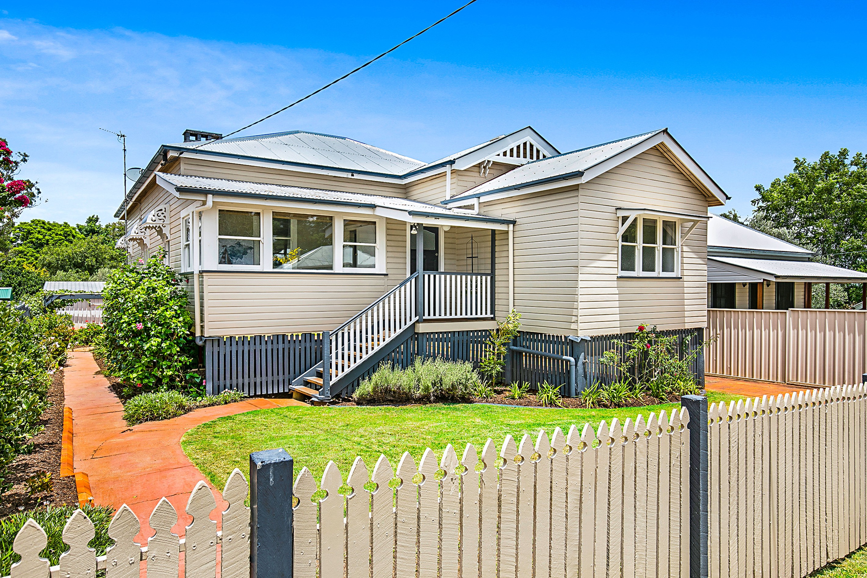 8 Somme Street, North Toowoomba, QLD 4350