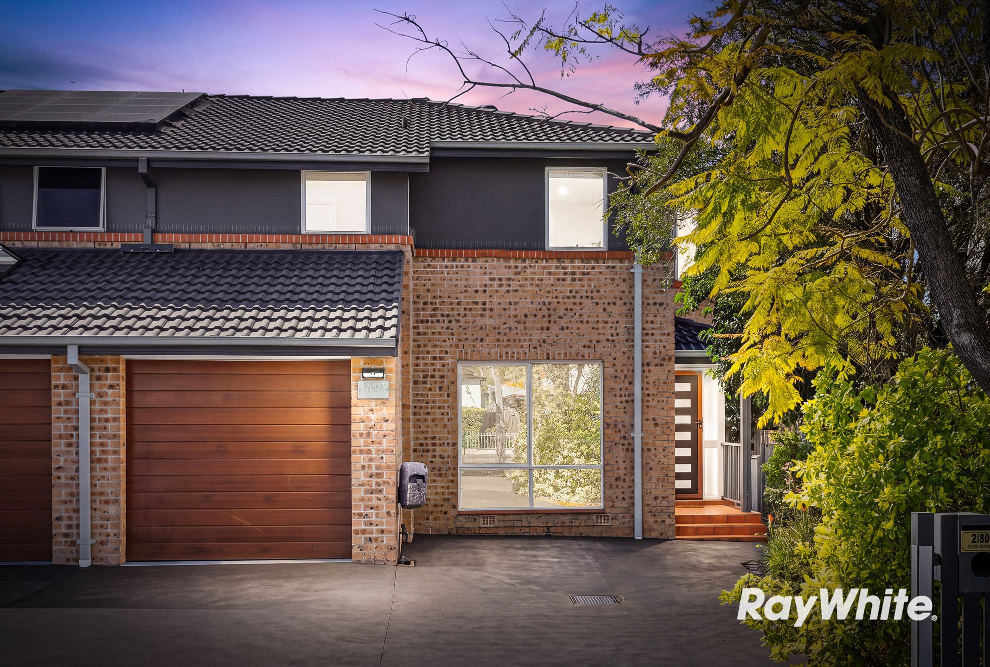 2/203 Stafford Street — photo from Ray White Beaumont Hills