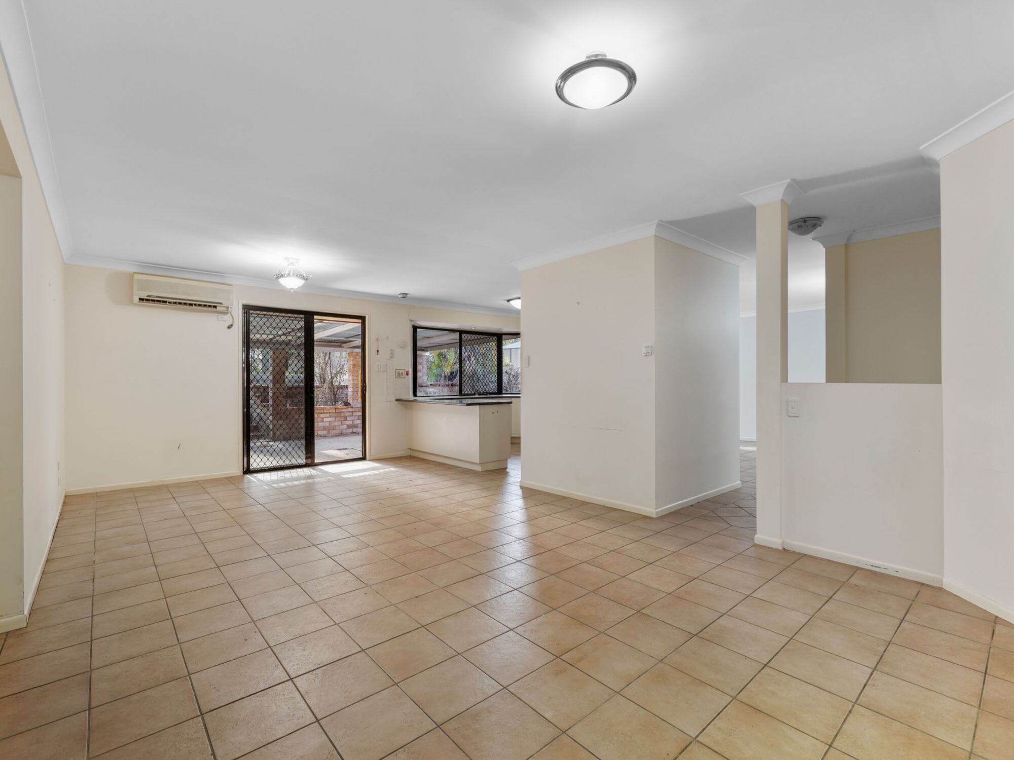 13-17 Klipspringer Court — photo 5 of 22