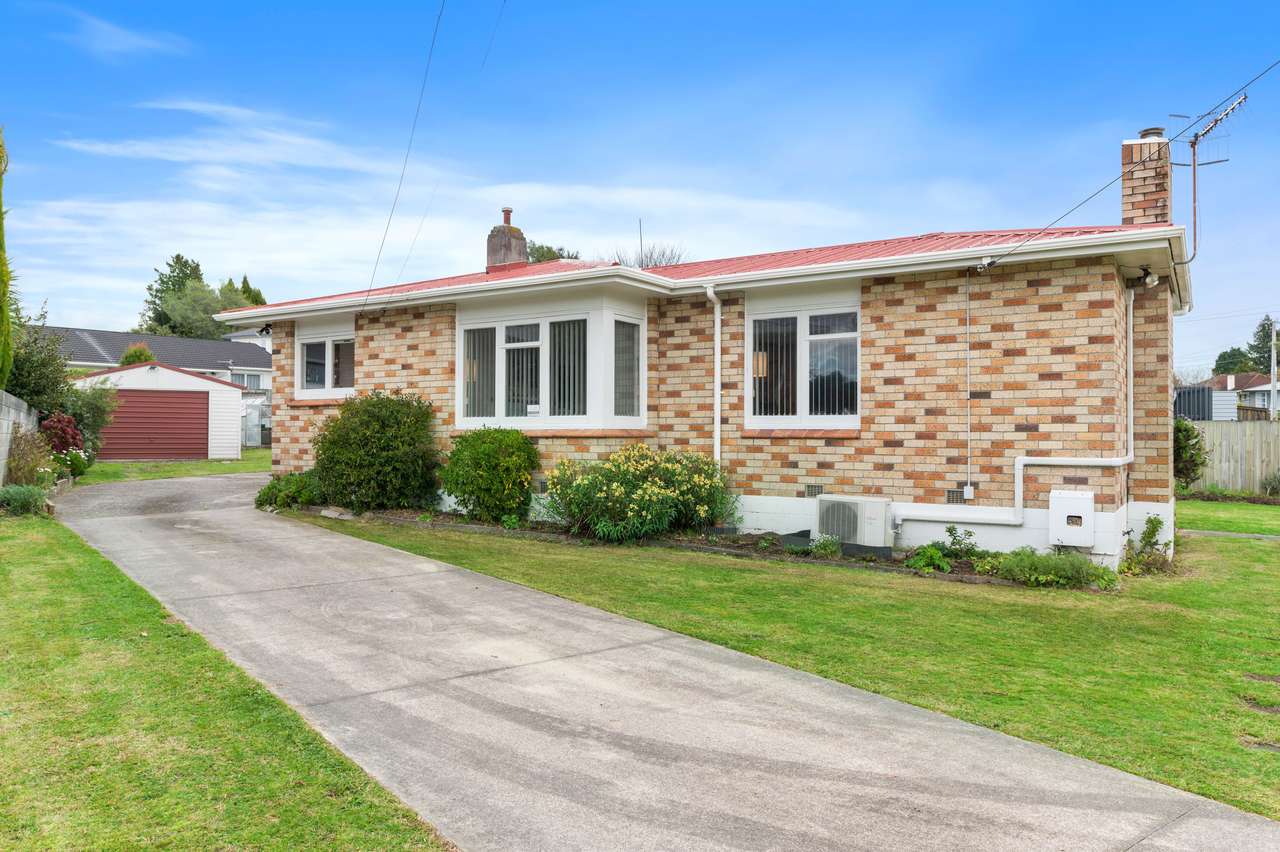 14 Hillcrest Avenue, Hillcrest, Rotorua District Real Estate Ray