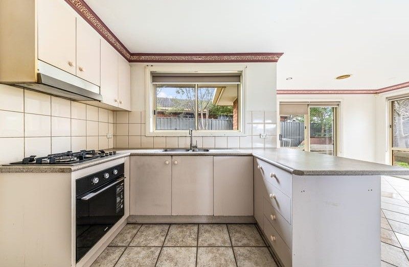 62 Raisell Road — photo 6 of 17