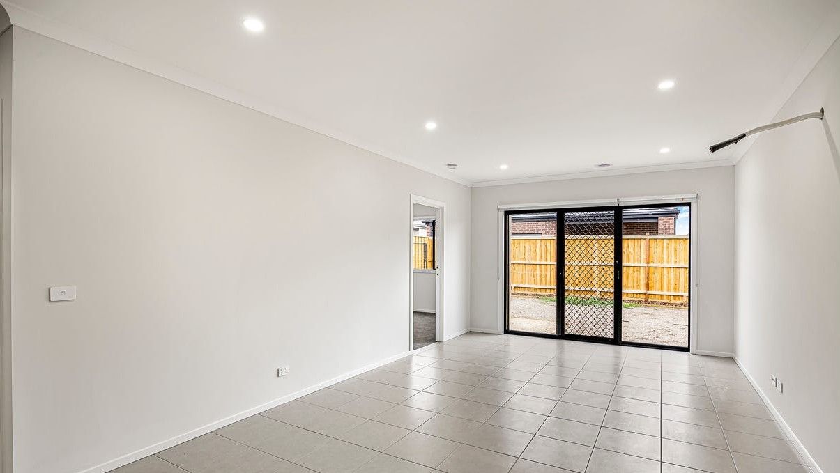 159 Brightvale Boulevard — photo 5 of 7