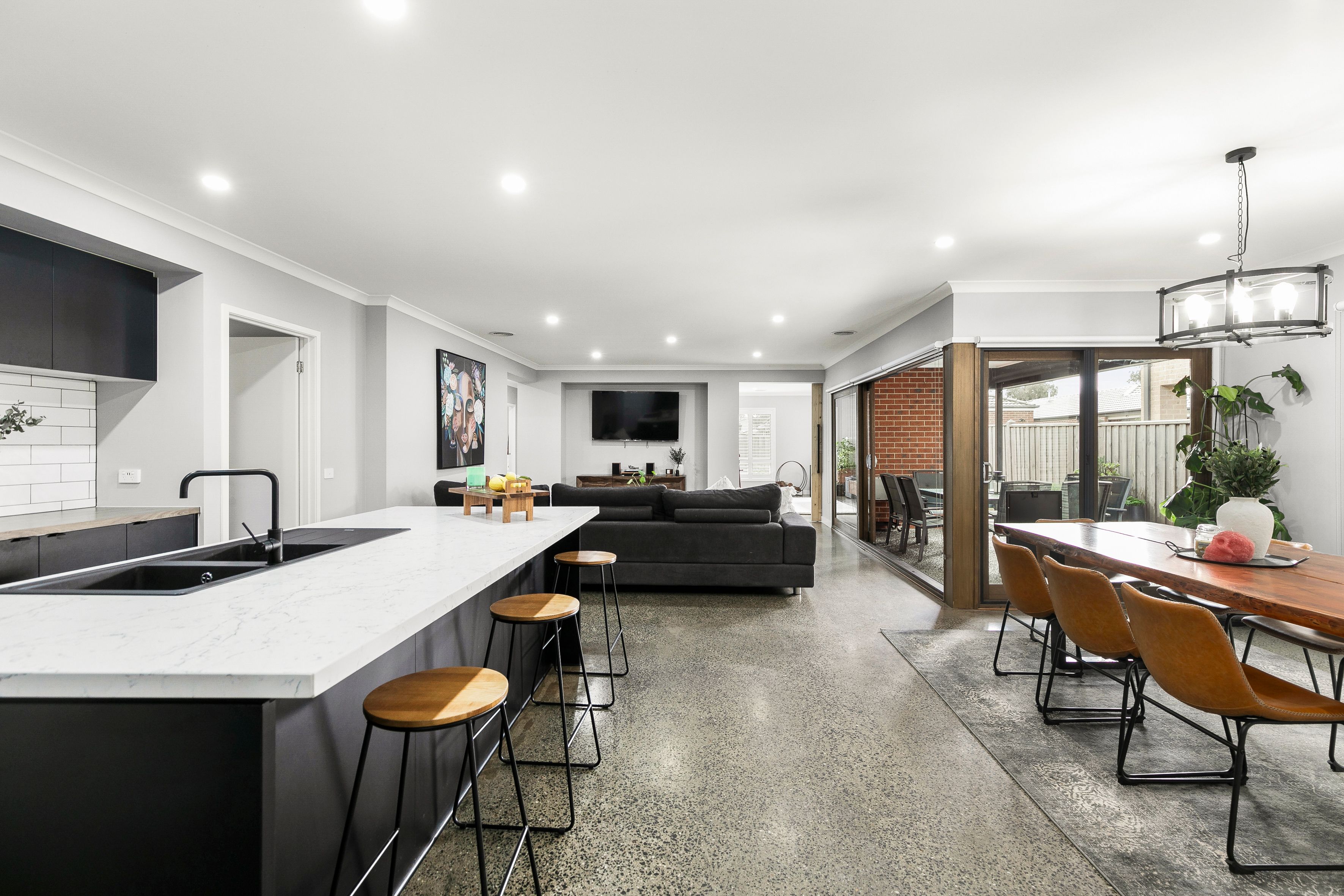201 Forest Red Gum Drive — photo 6 of 14