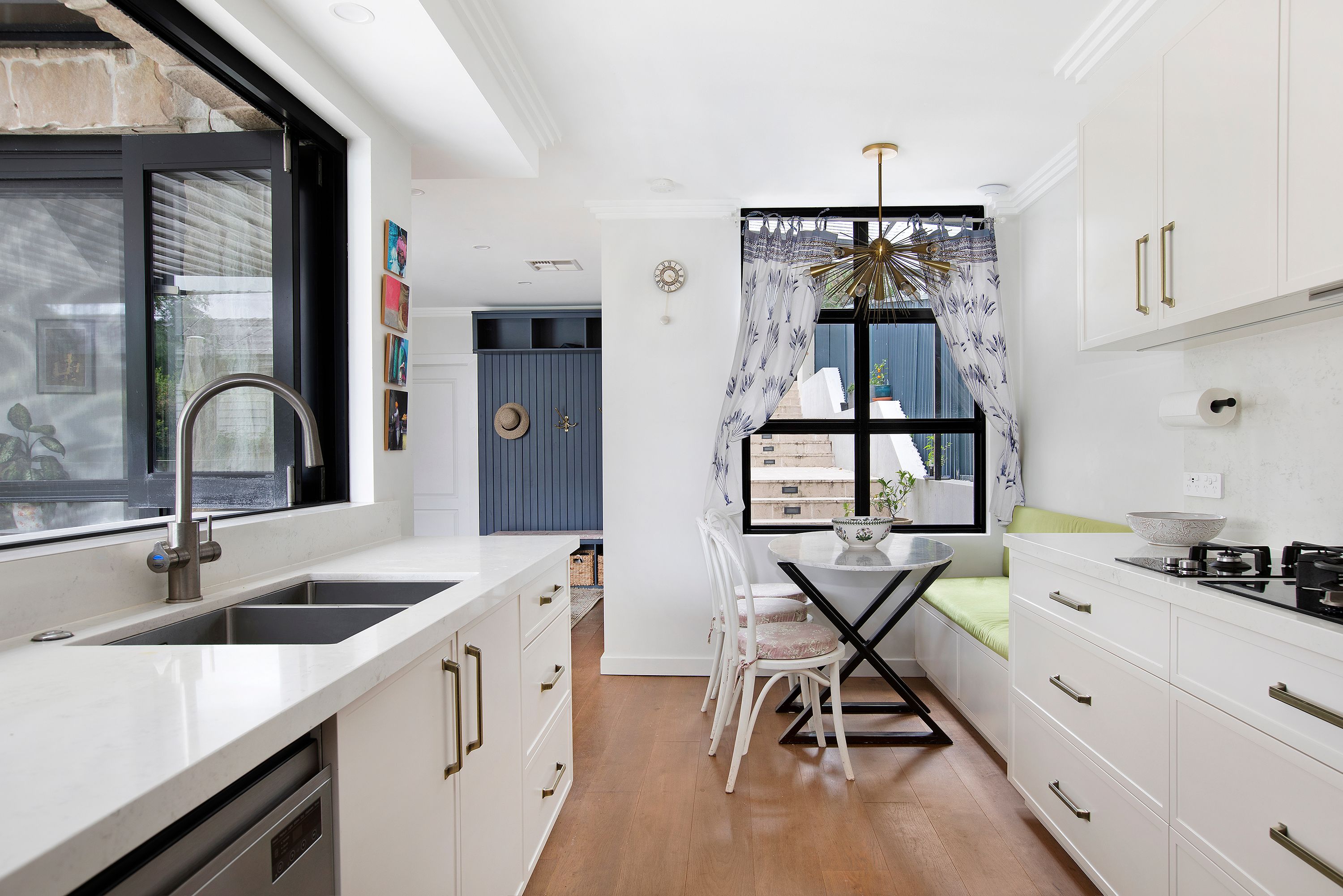 231 Rainbow Street — photo 6 of 12