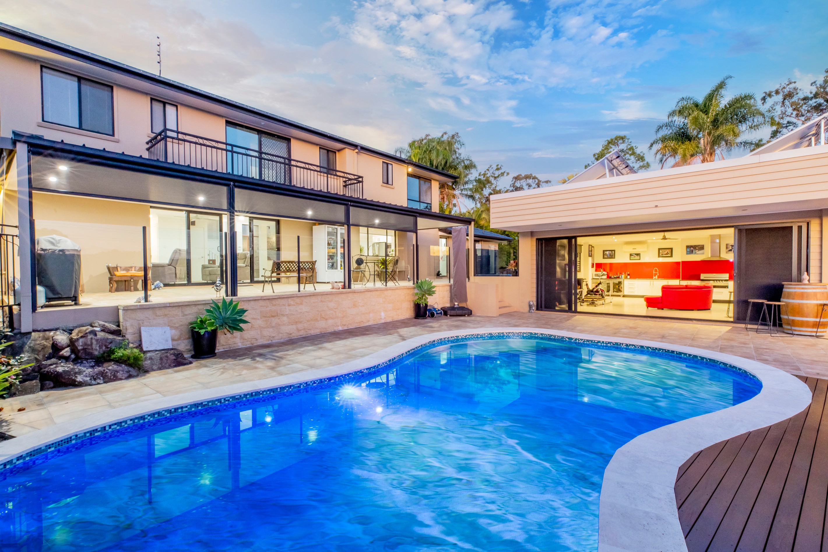 1 Knoll Court, Gaven, QLD 4211