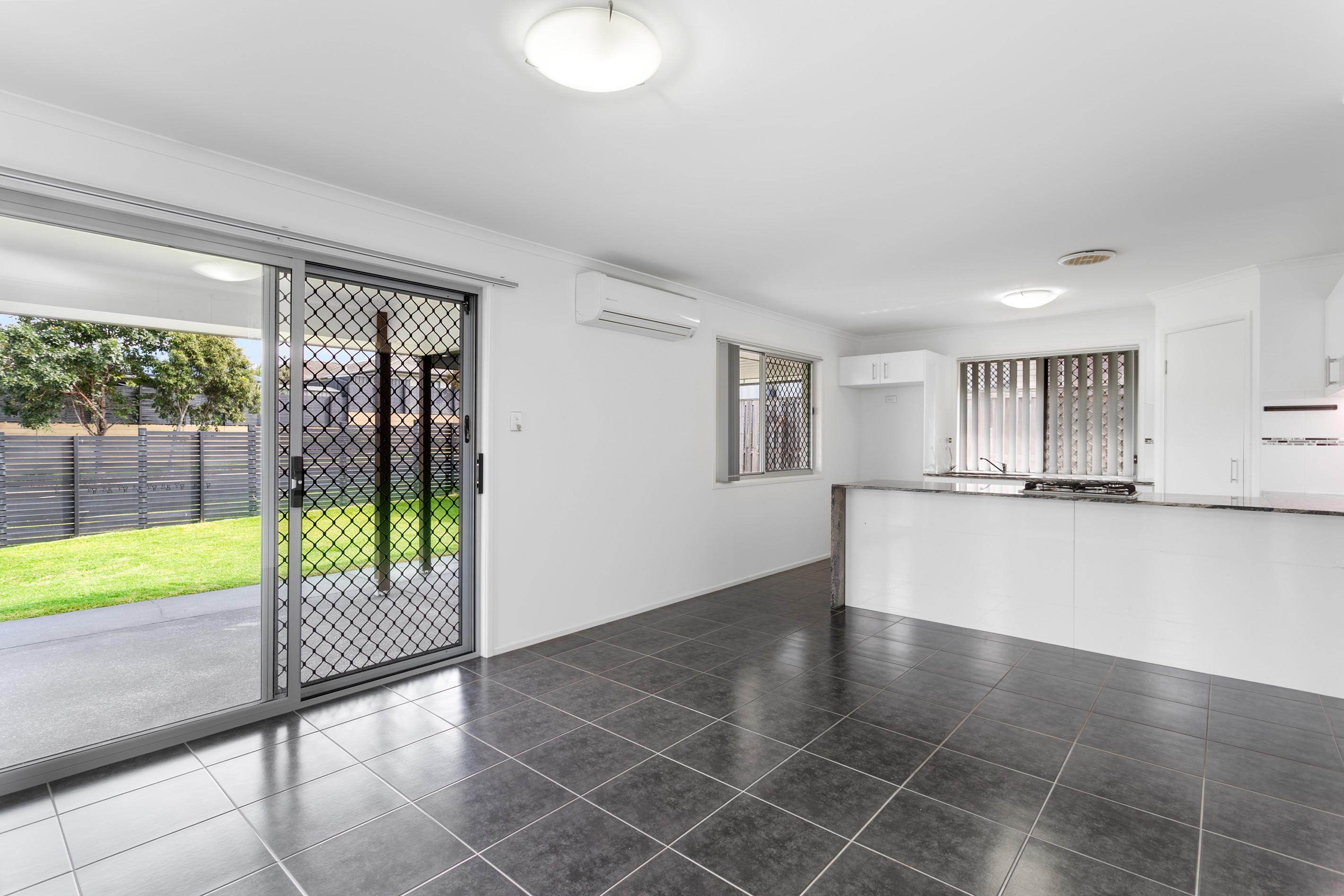 5 Monarch Avenue, Narangba, QLD 4504