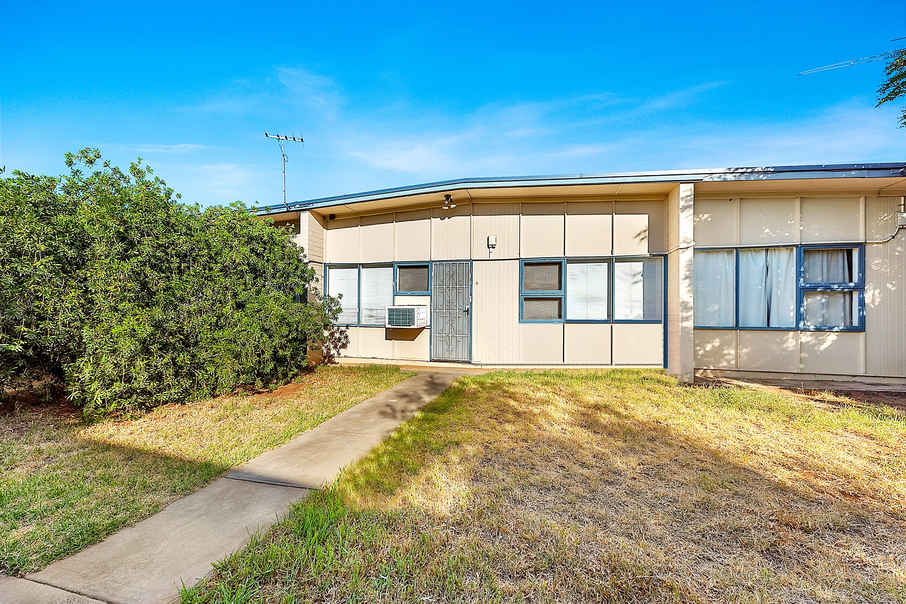 12 Barcoo Road, Para Hills SA 5096