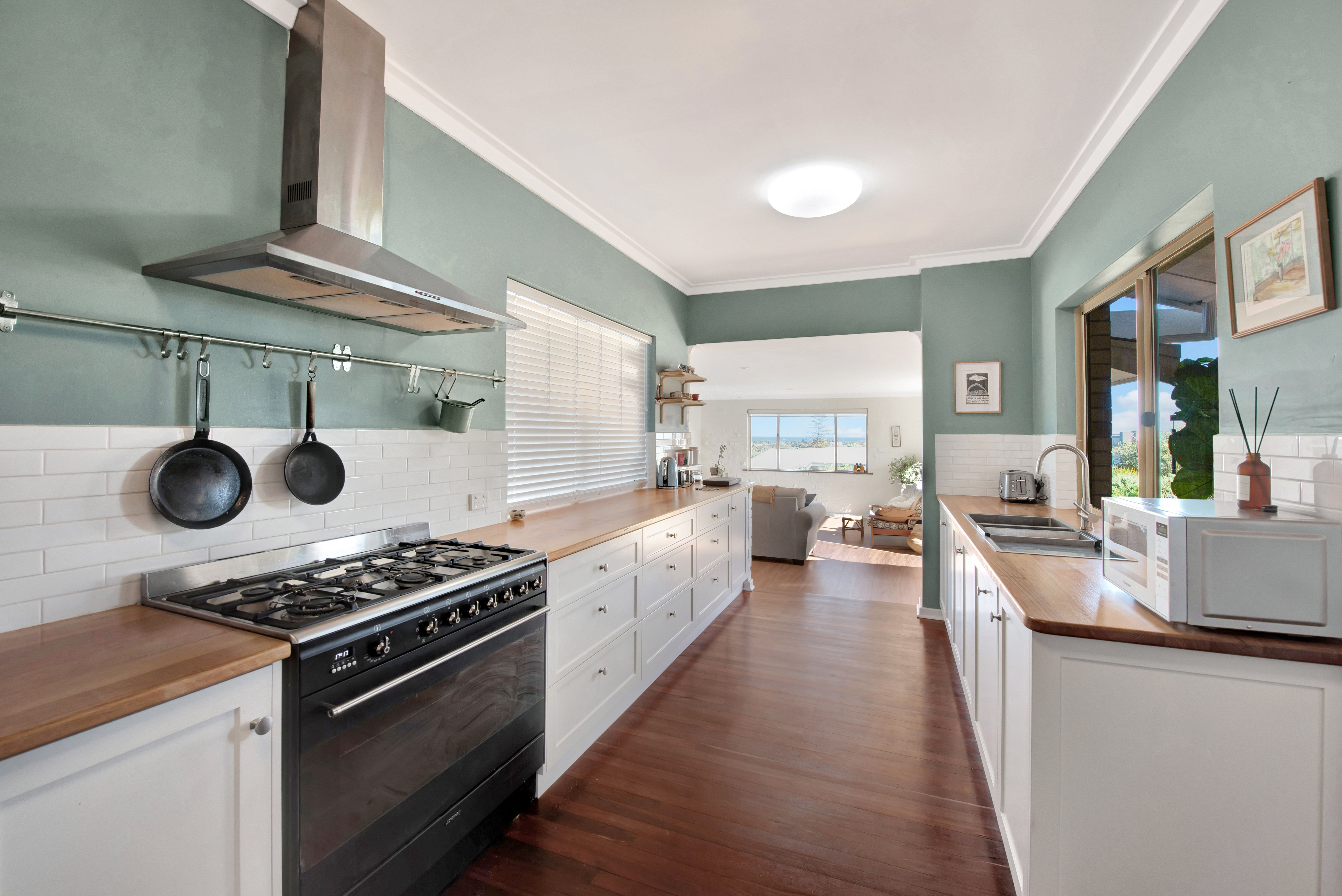 20 Boronia Avenue, Geraldton WA 6530