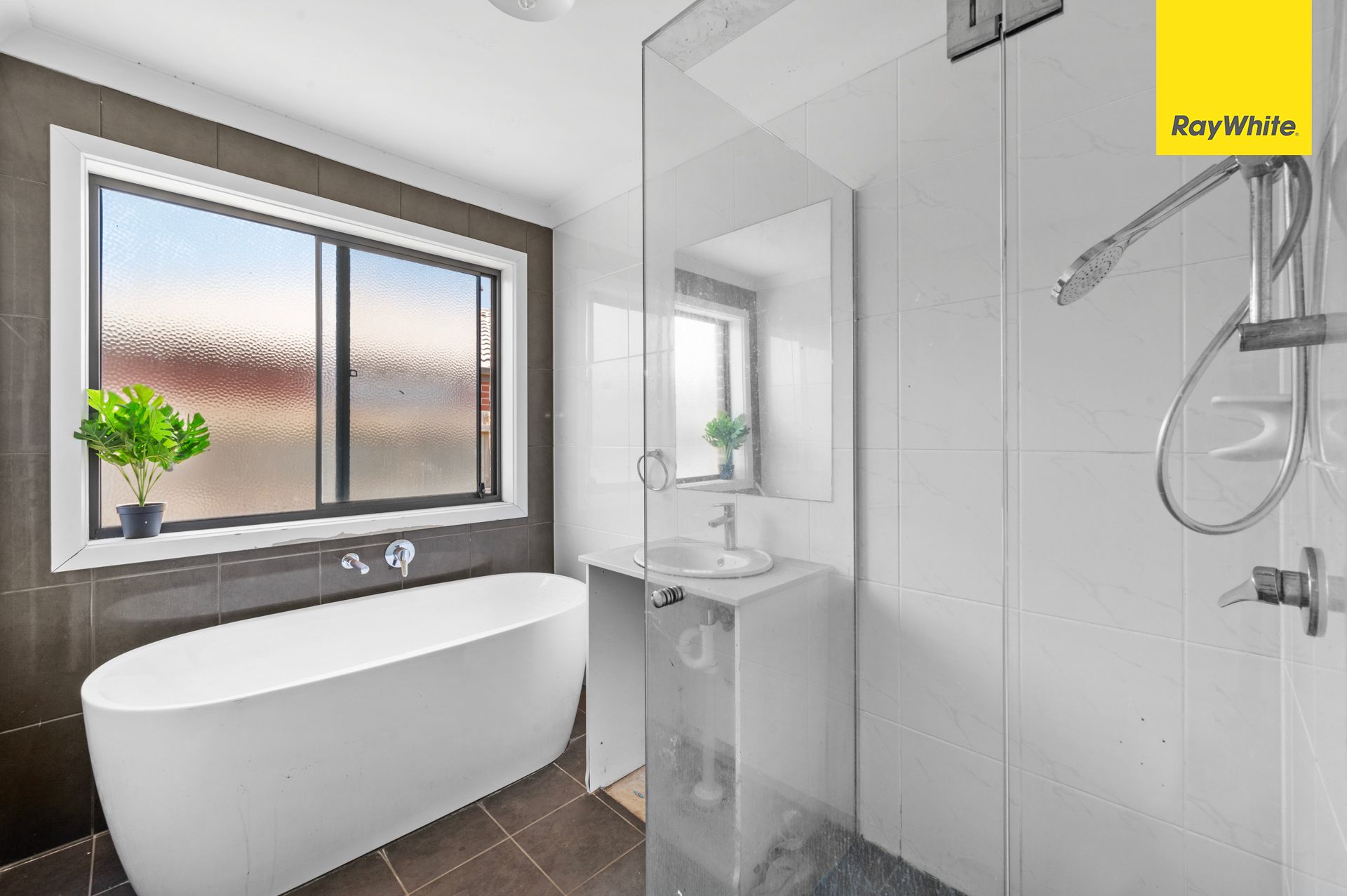 20 Robinson Drive, WEIR VIEWS, VIC 3338 Sold House Ray White Melton