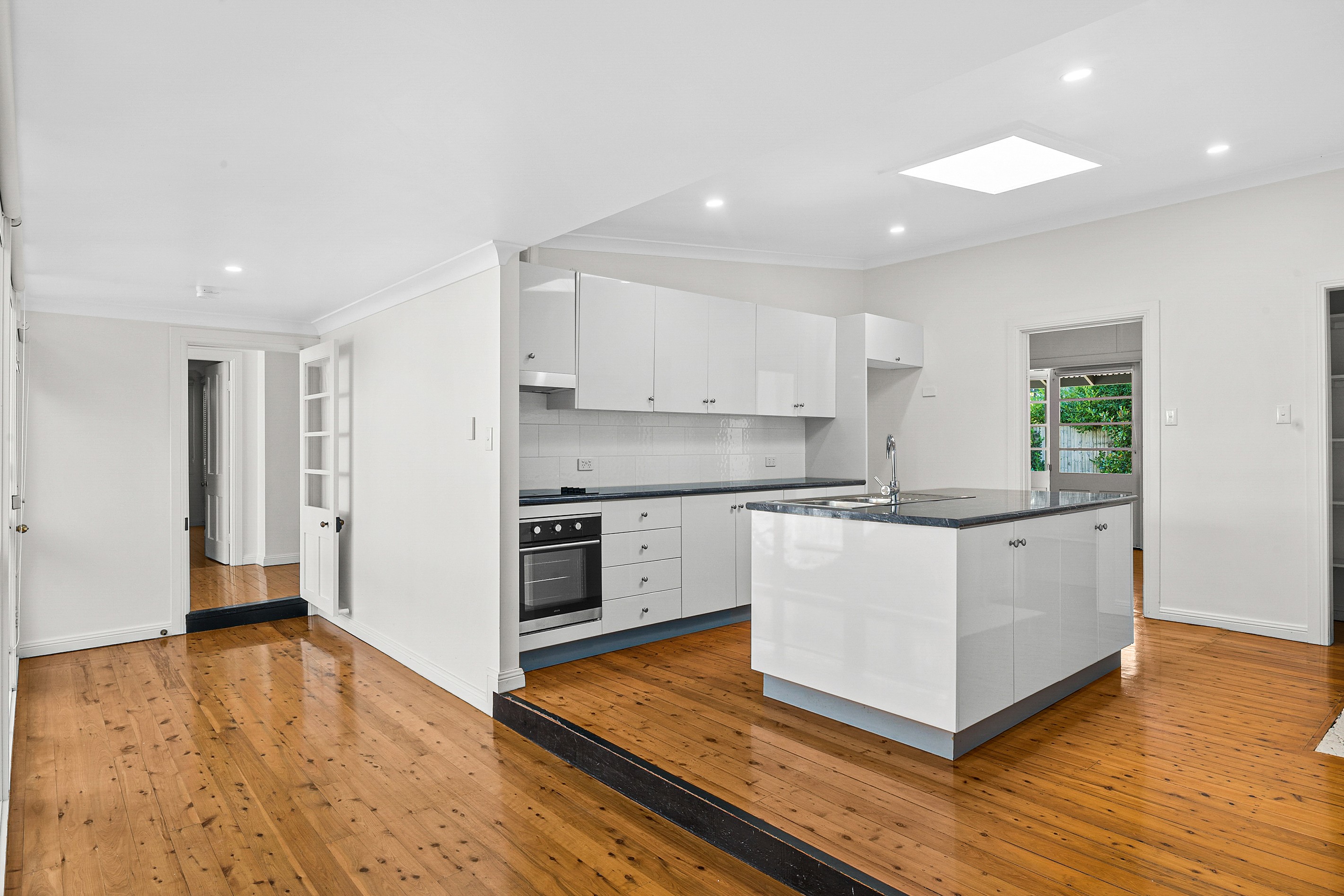 92 Argyle Street, Moss Vale, NSW 2577