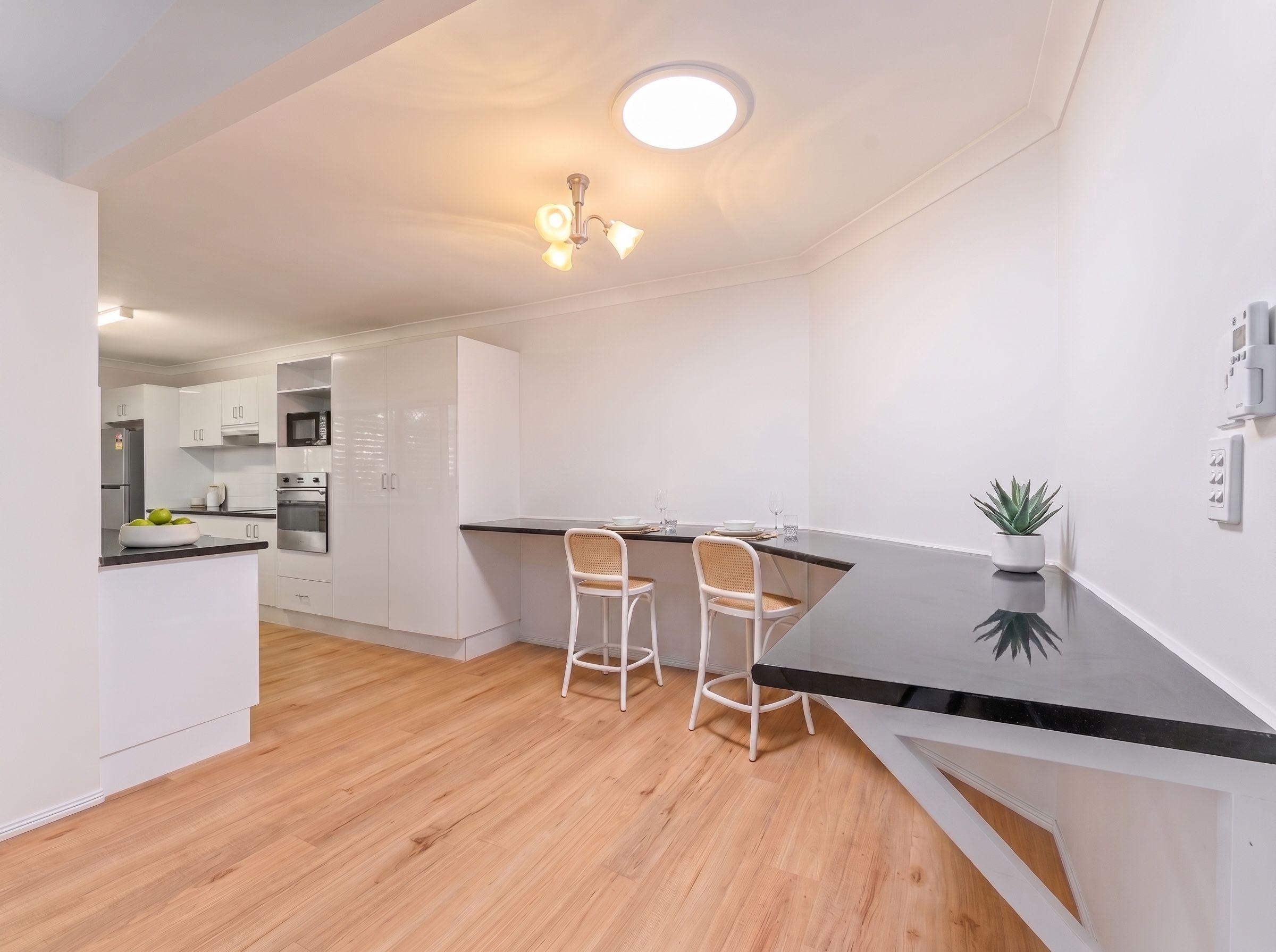 7 Howard Court — photo 5 of 25