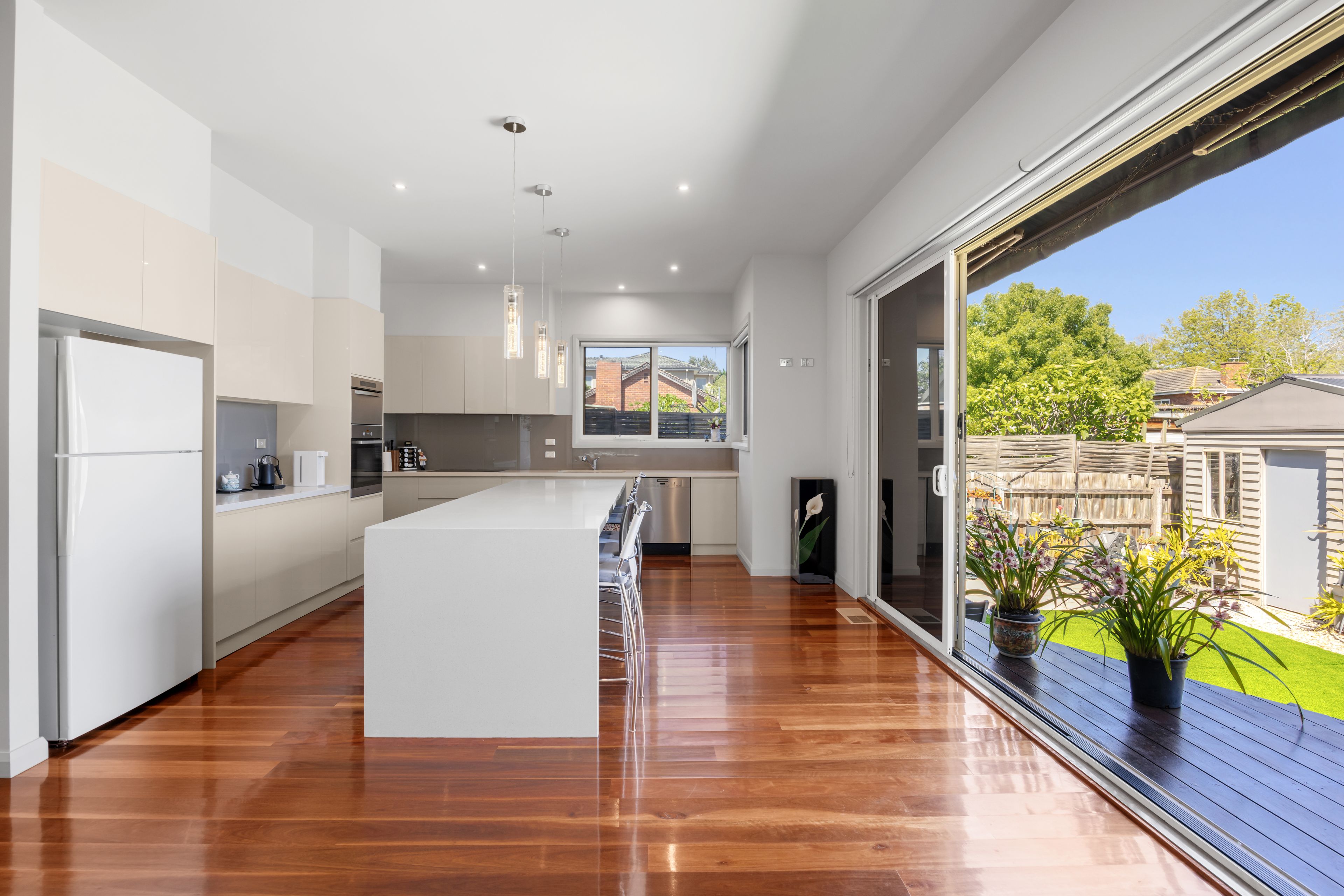 16 Hilda Street — photo 4 of 13