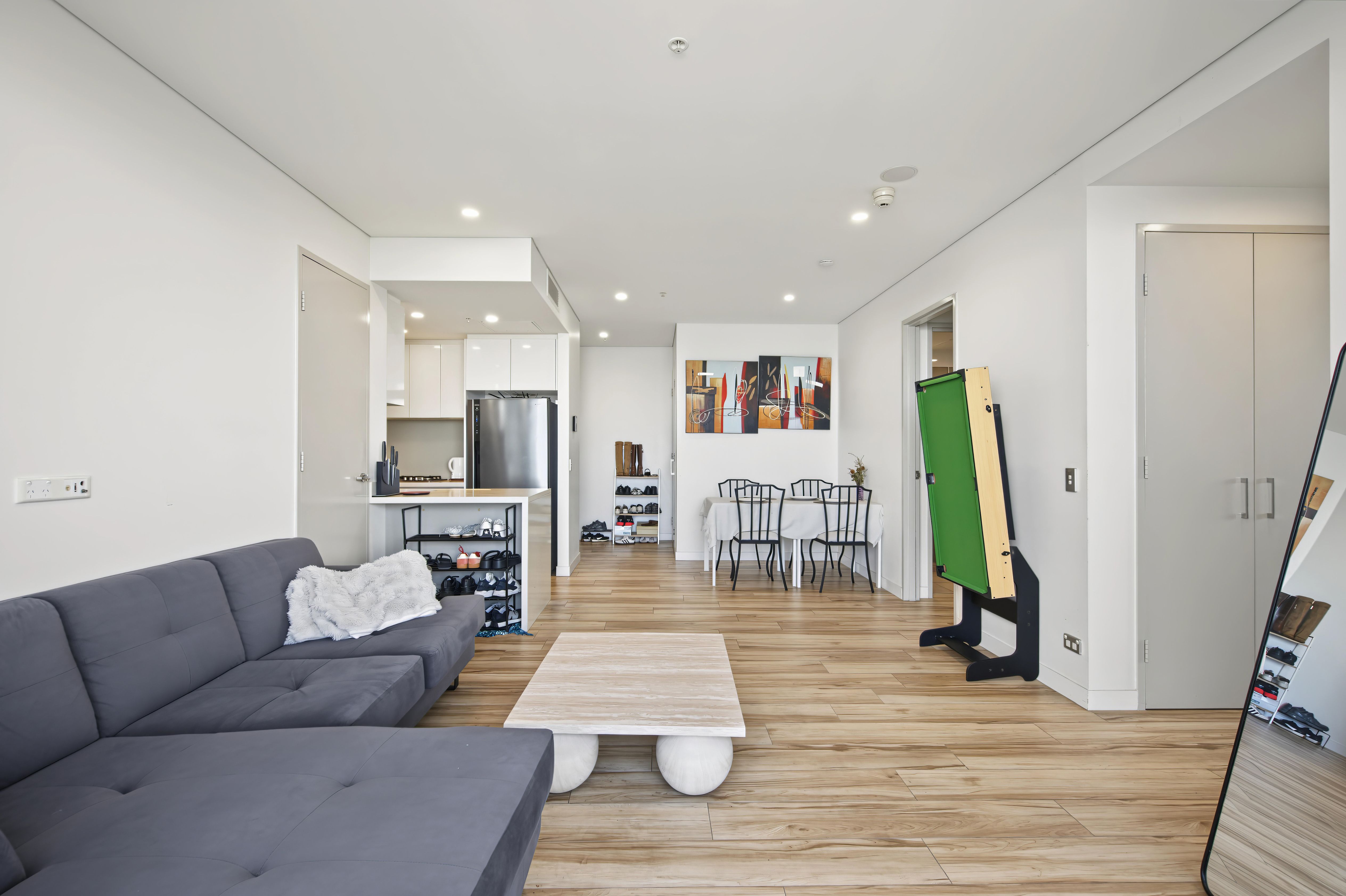 1004/2 Como Crescent — photo 6 of 14