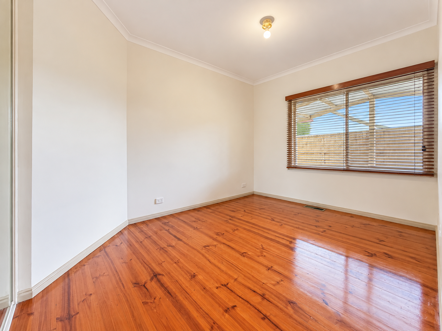 38 William Street — photo 7 of 11