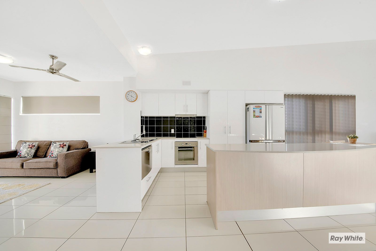24/96-98 Scenic Highway, Lammermoor, QLD 4703