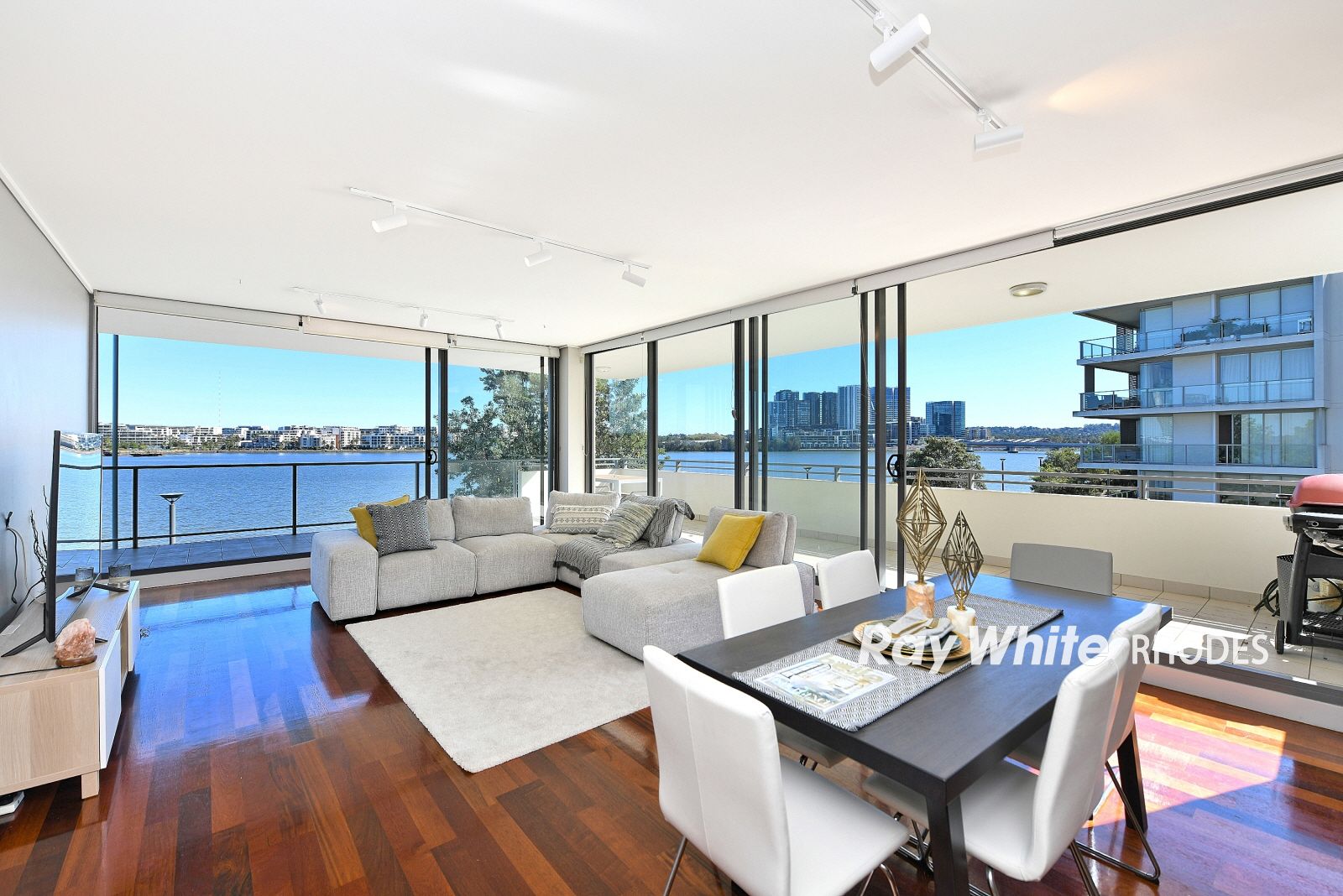17 Jean Wailes Avenue, Rhodes NSW 2138