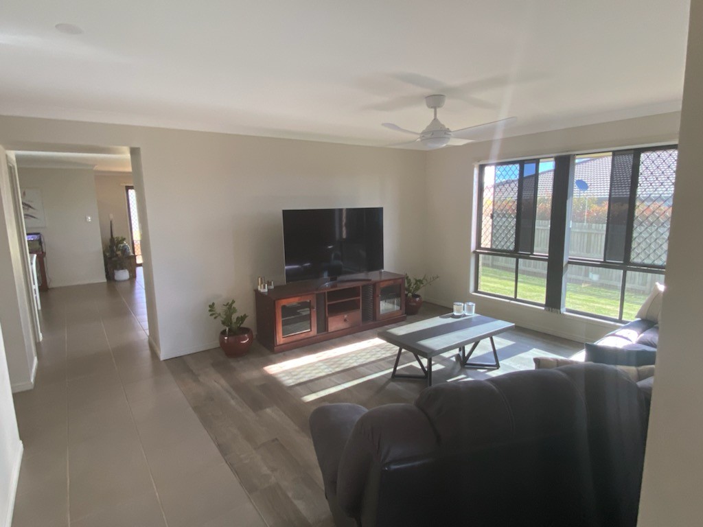 17 Goshawk Drive, Kleinton, QLD 4352