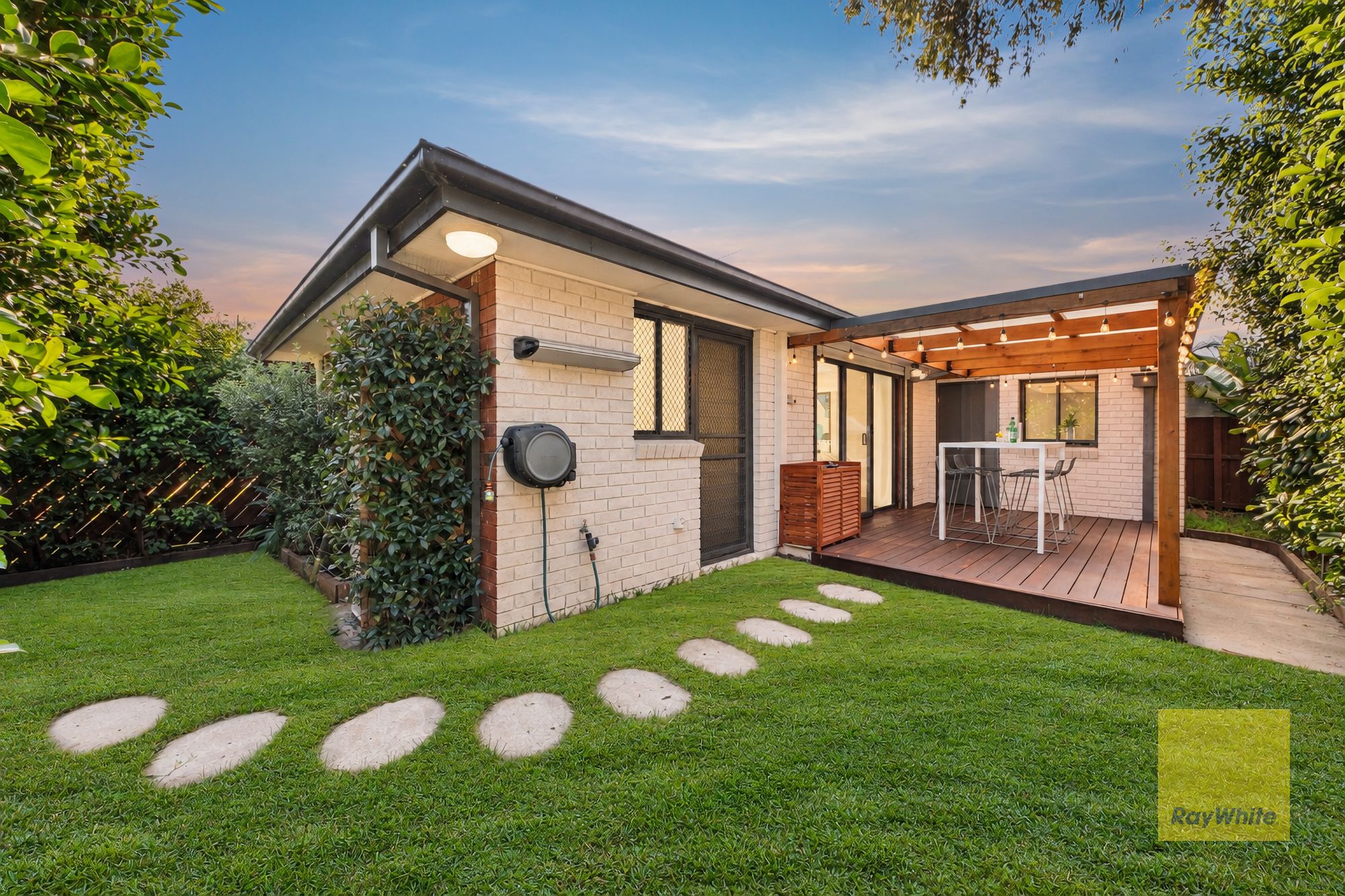 2/2-6 Christie Street — photo from Ray White Deer Park