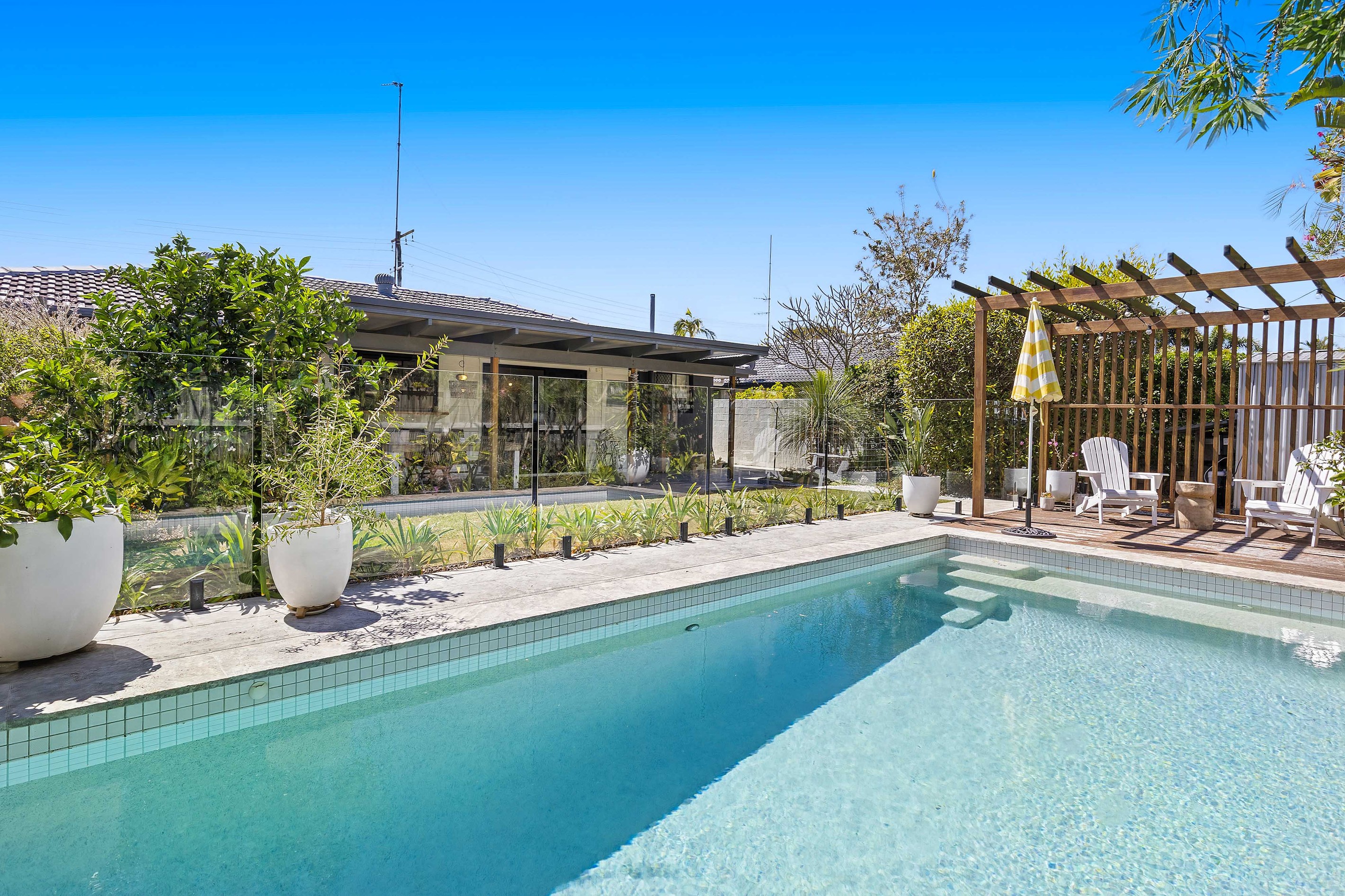 26 Sandpiper Drive, Burleigh Waters, QLD 4220
