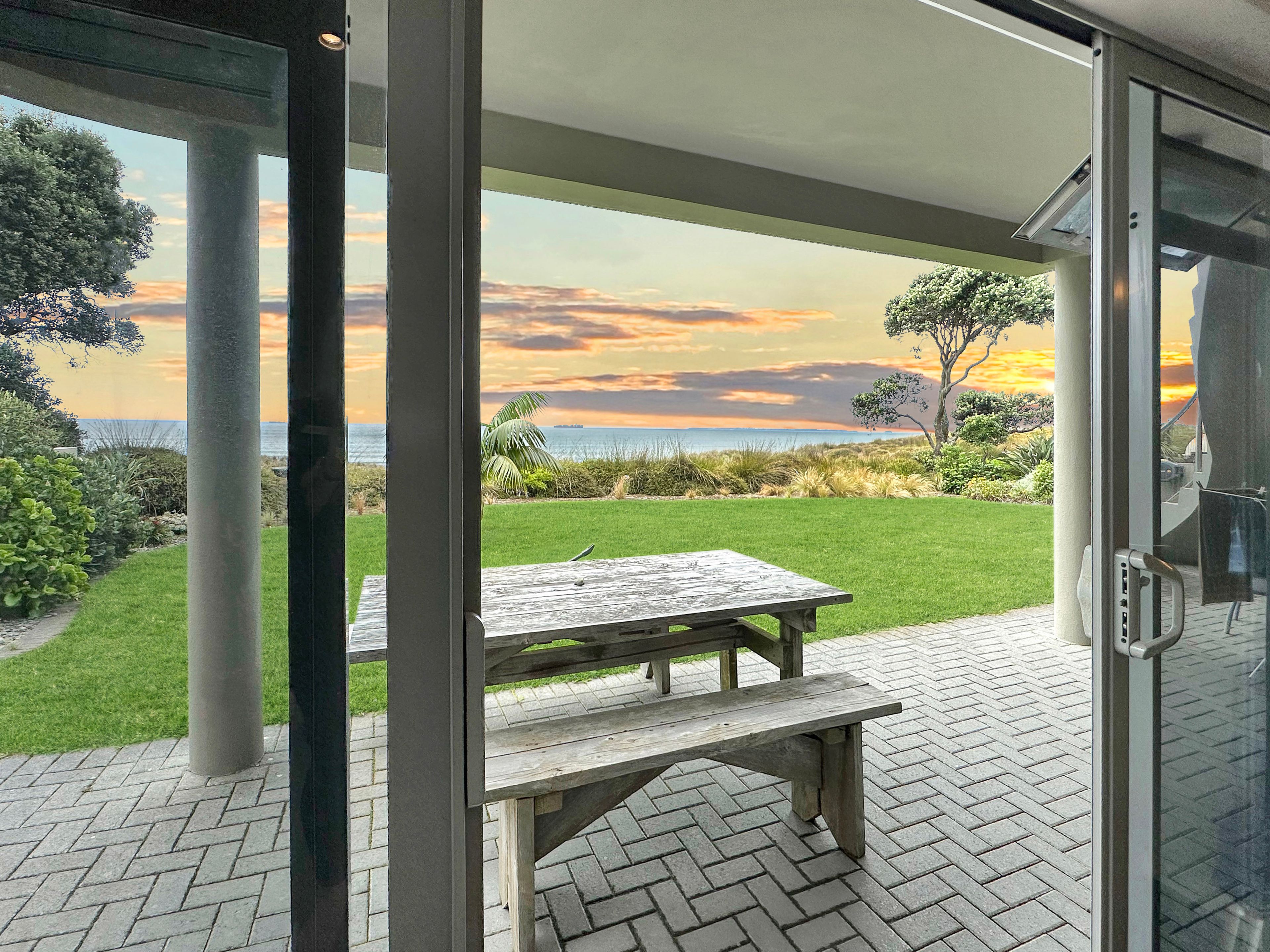 2/349 Oceanbeach Road, Mt Maunganui, Tauranga City