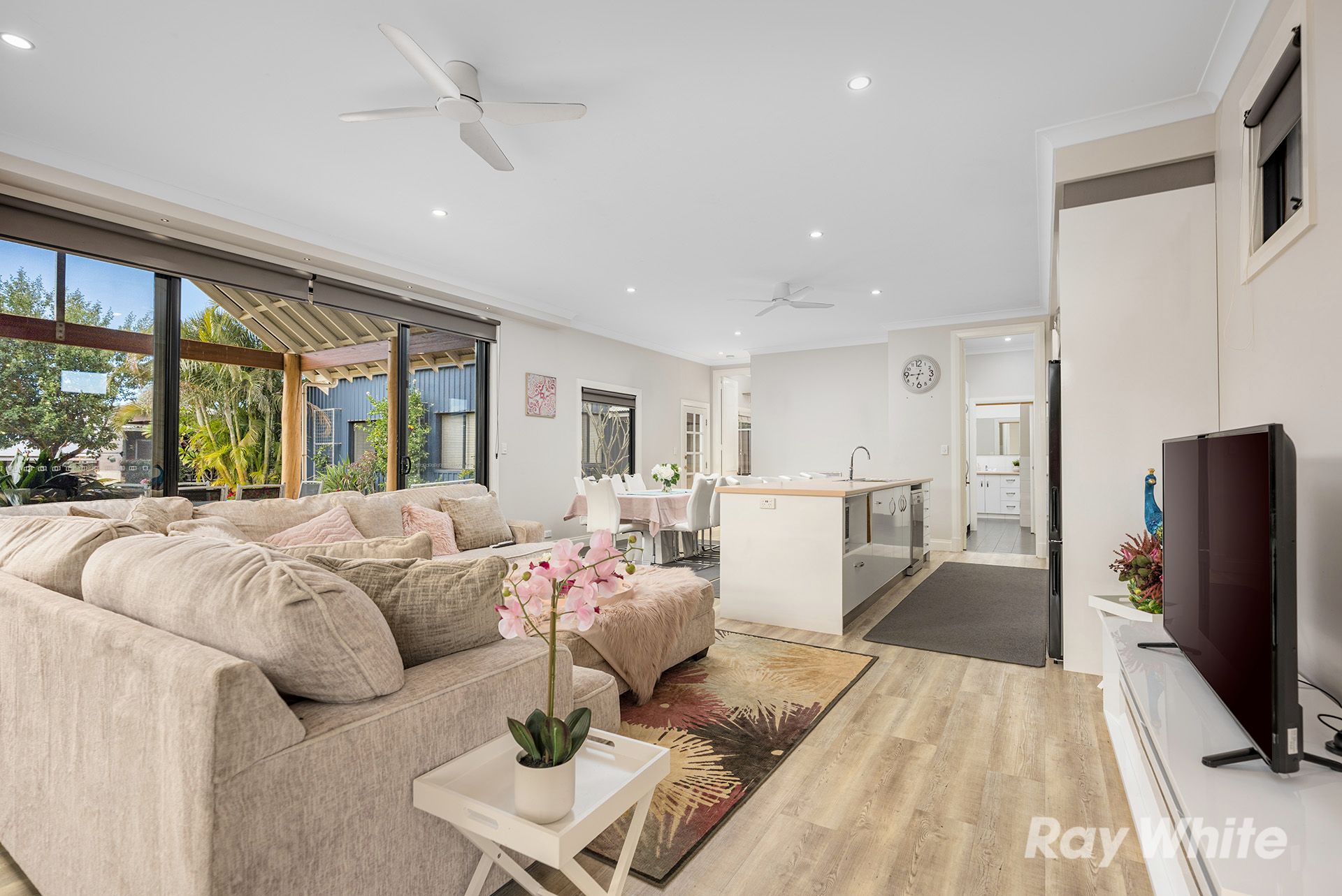13 Roding Court — photo 14 of 30