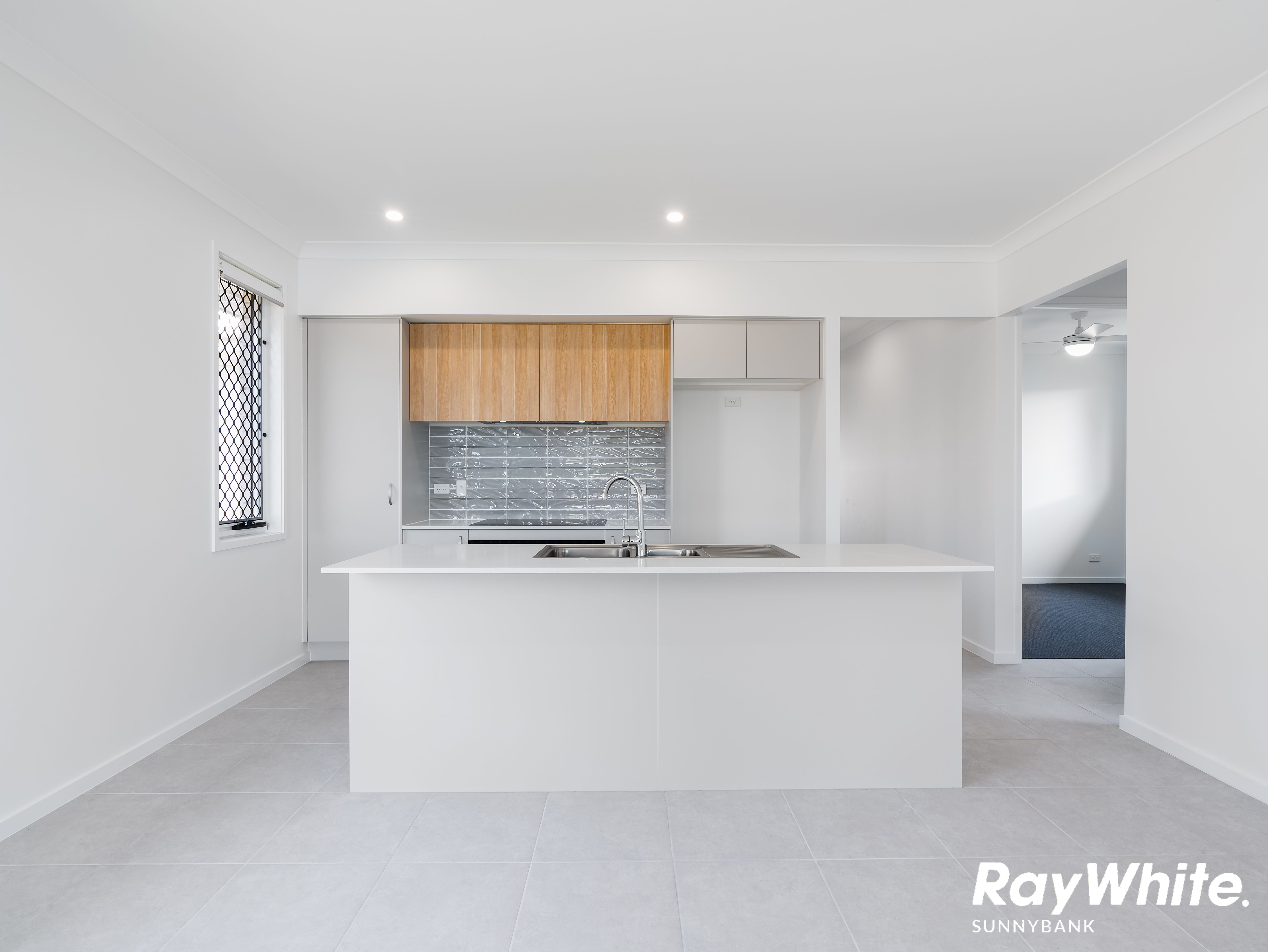 37 Juniper Drive, Greenbank, QLD 4124