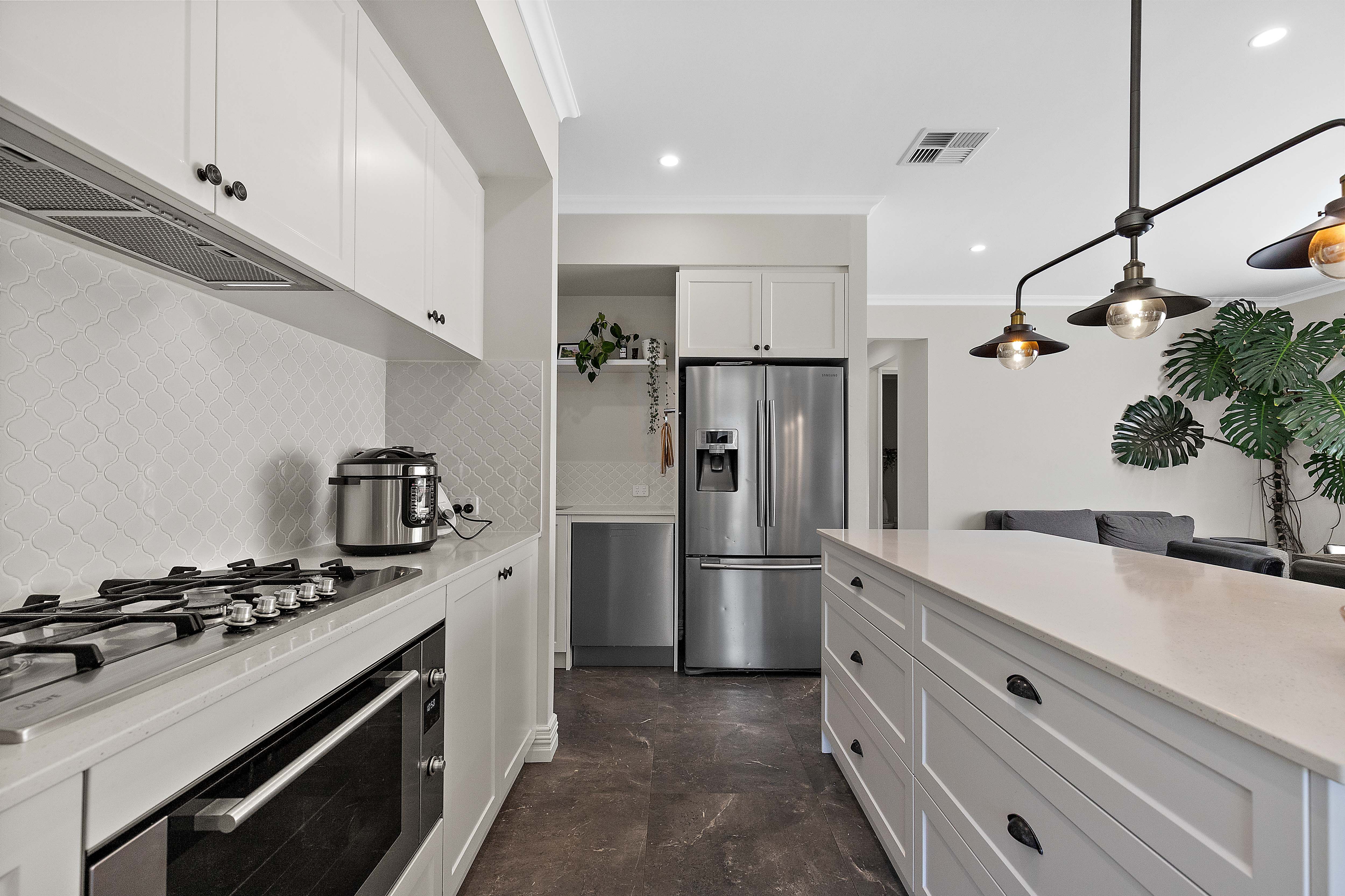 14 York Street — photo 4 of 21