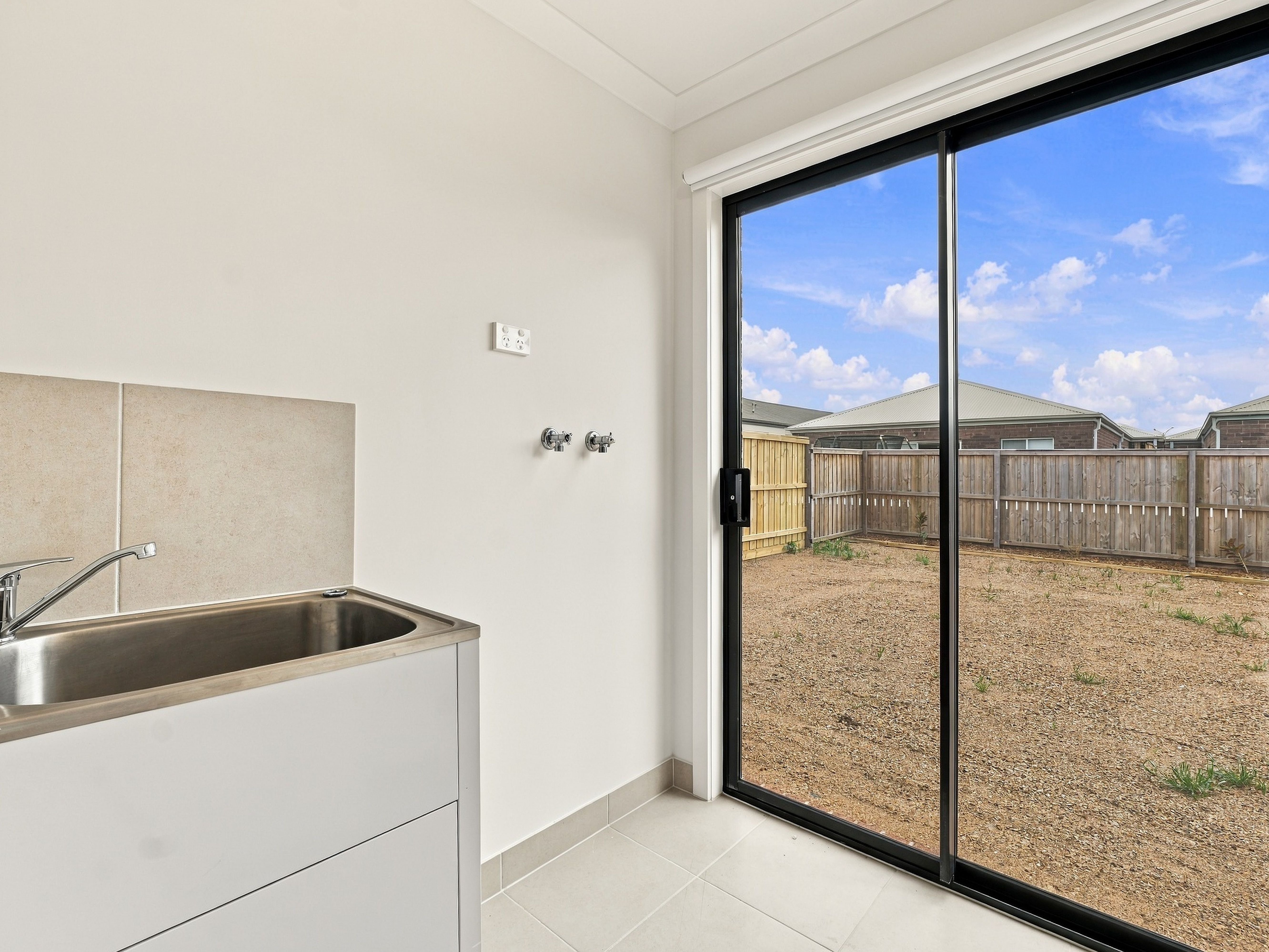 43 Rosedale Circuit — photo 17 of 22