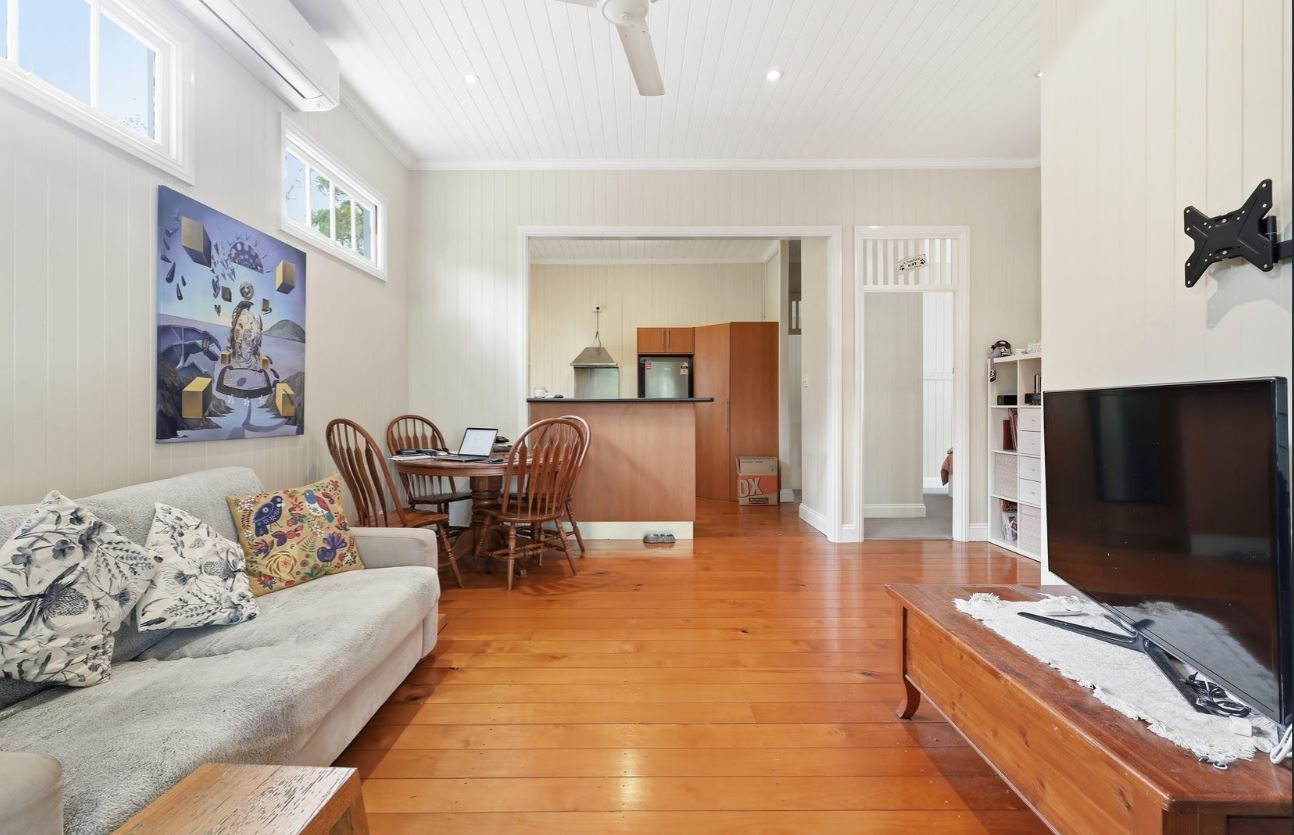39 Lilley Road — photo 5 of 19