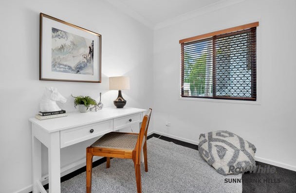 8/122 Central Avenue, Indooroopilly, QLD 4068