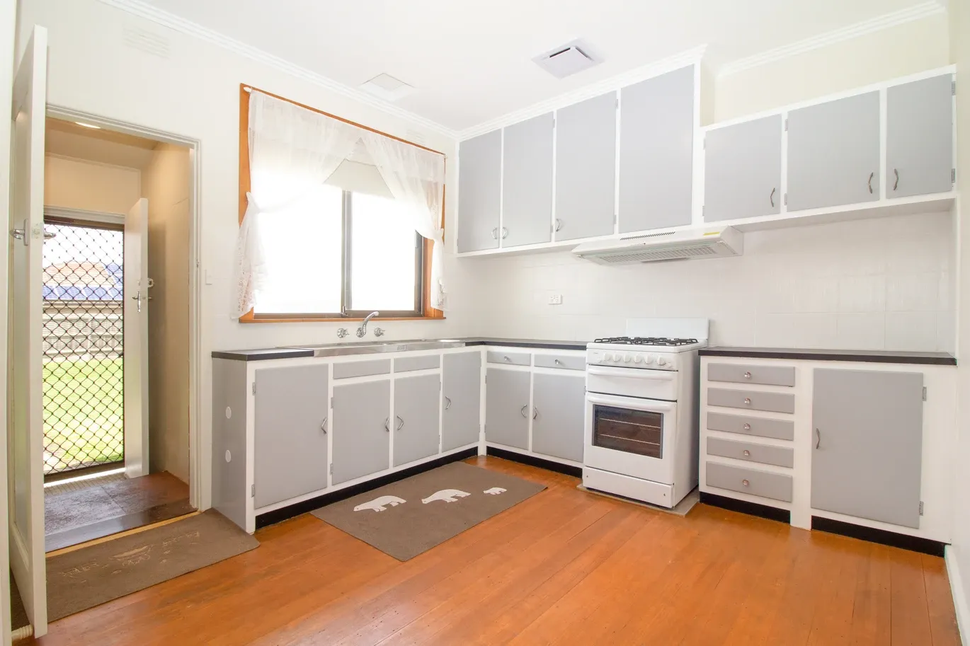 9 Samson Street, Hadfield, VIC 3046