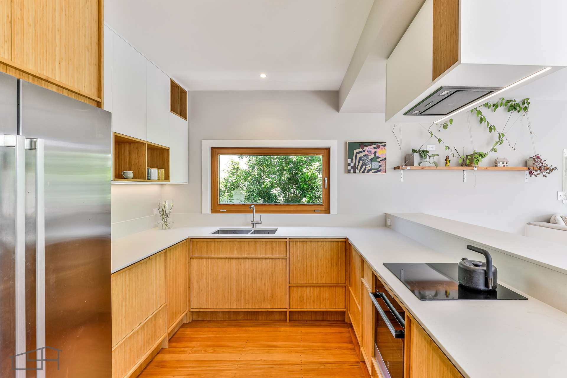 553 South Titirangi Road photo 14