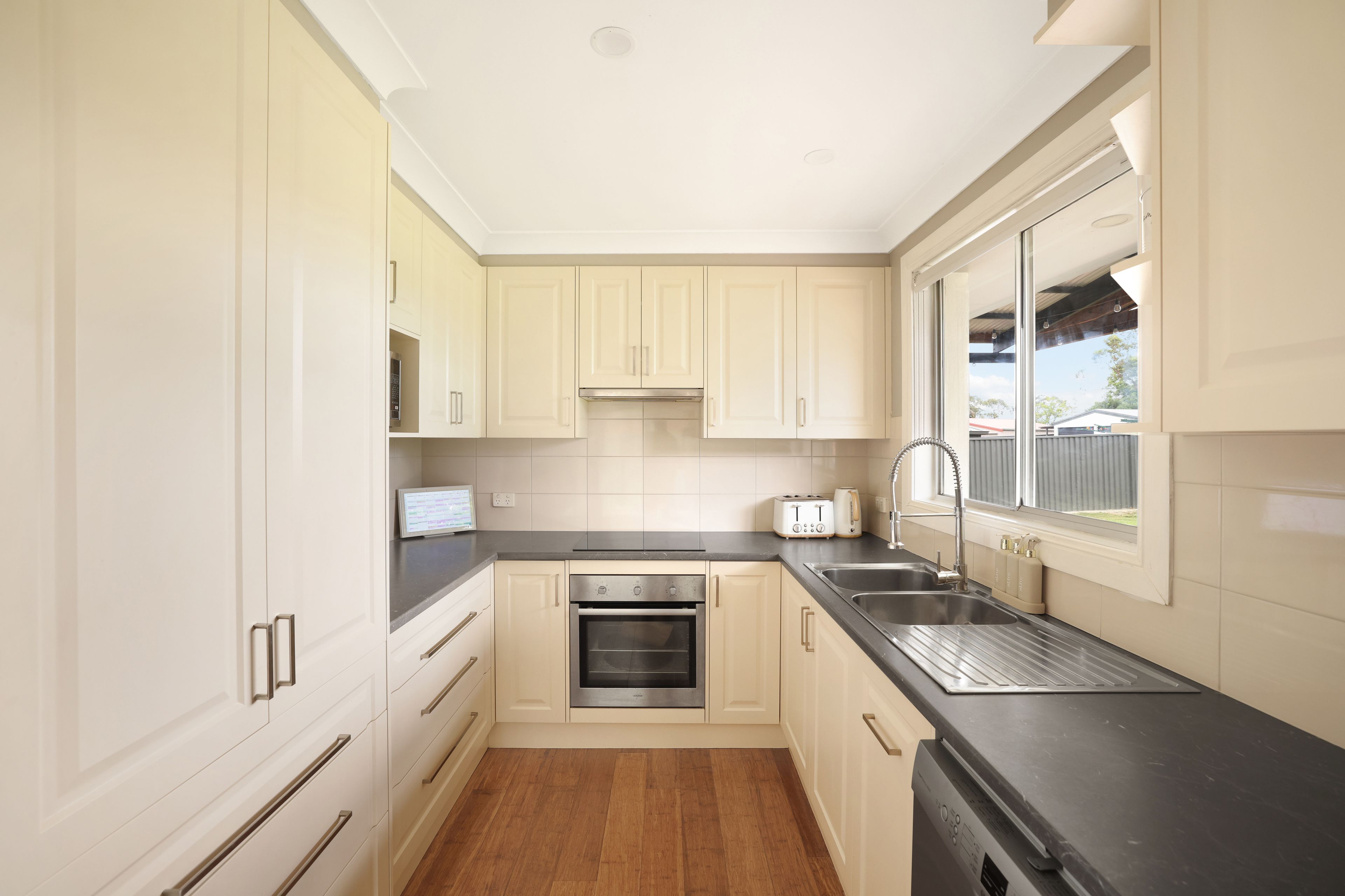 58 Ella Street, Hill Top, NSW 2575