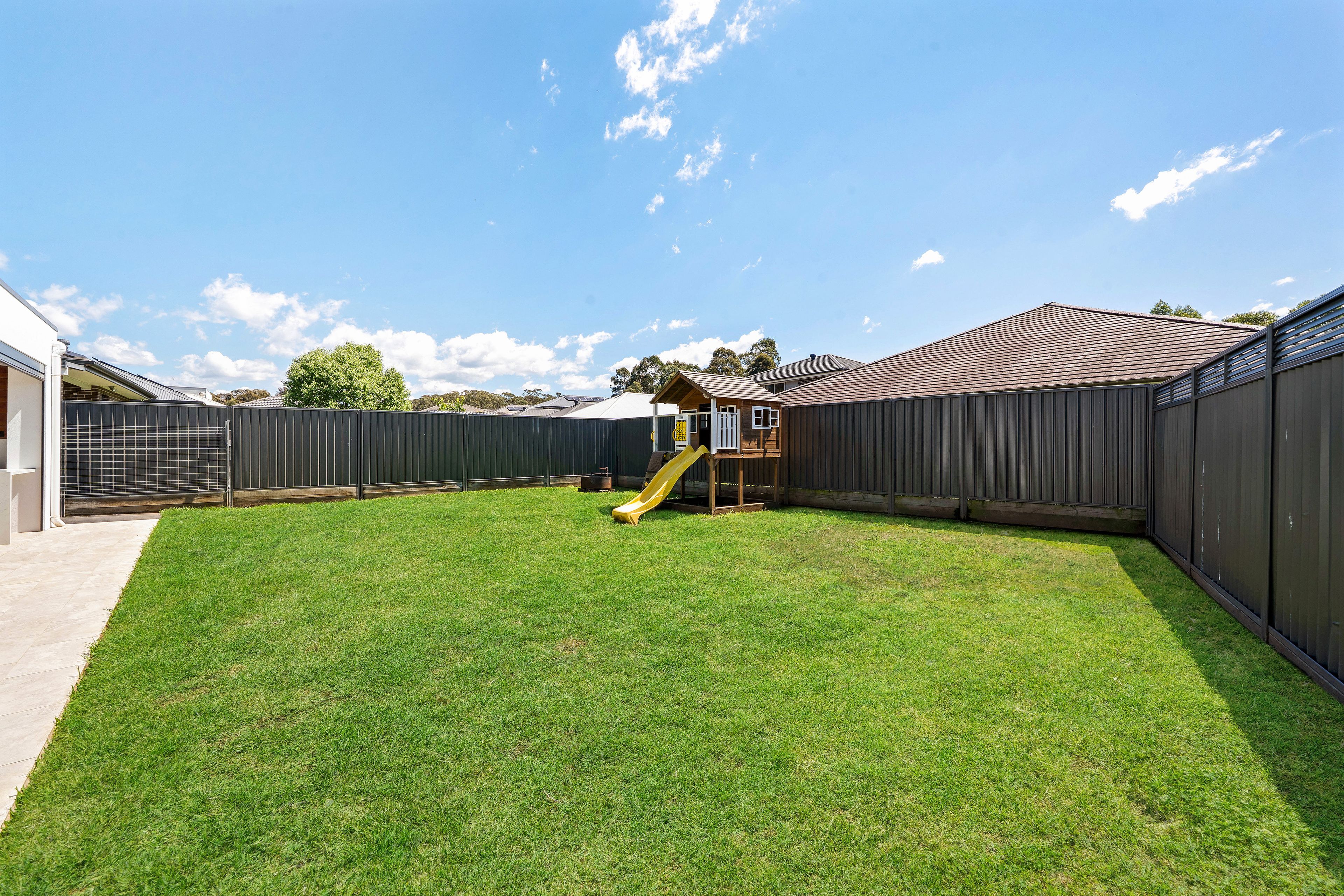 21 Emmaus Road — photo 24 of 27