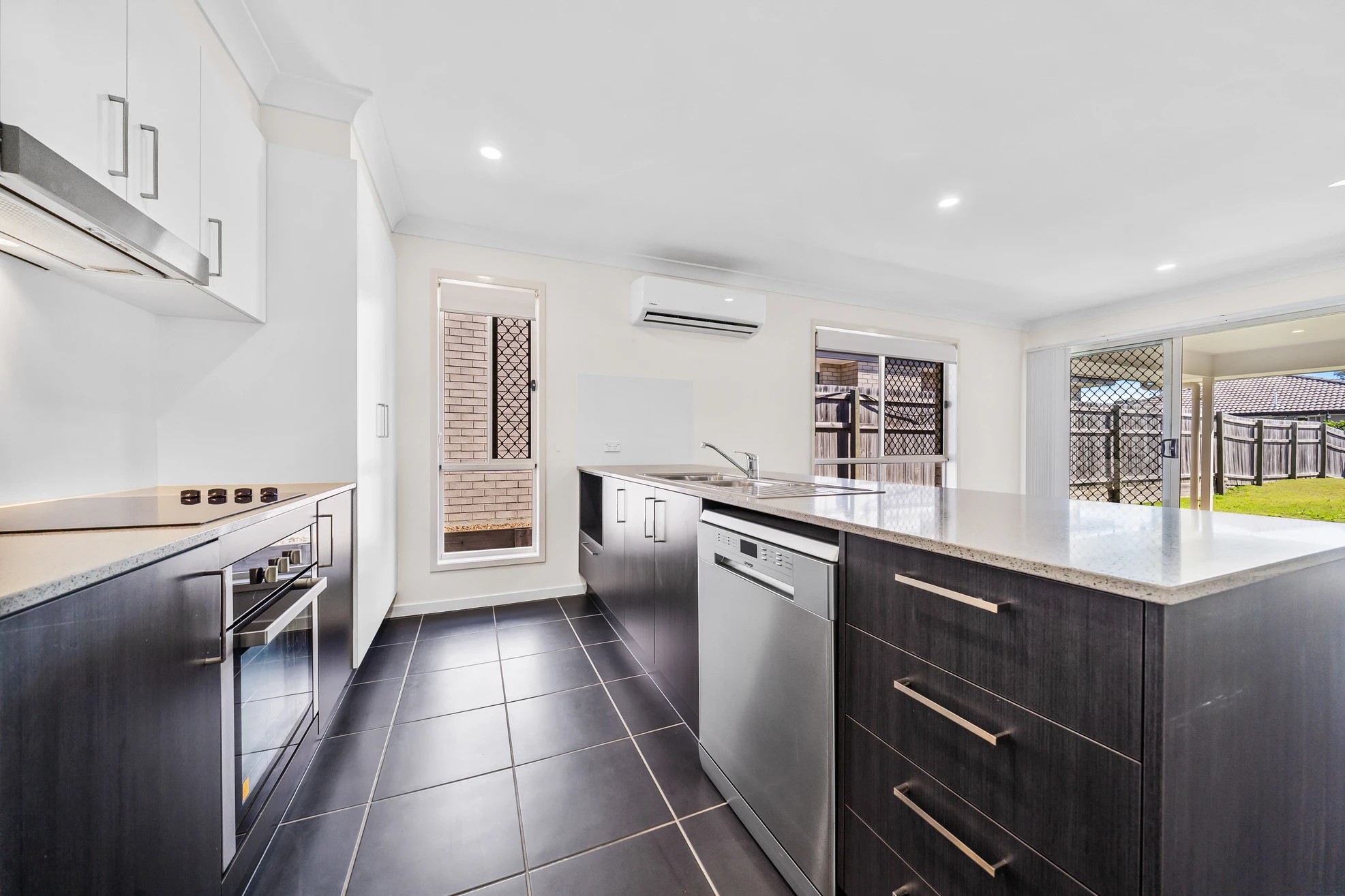 16 Daybreak Street, Yarrabilba, QLD 4207