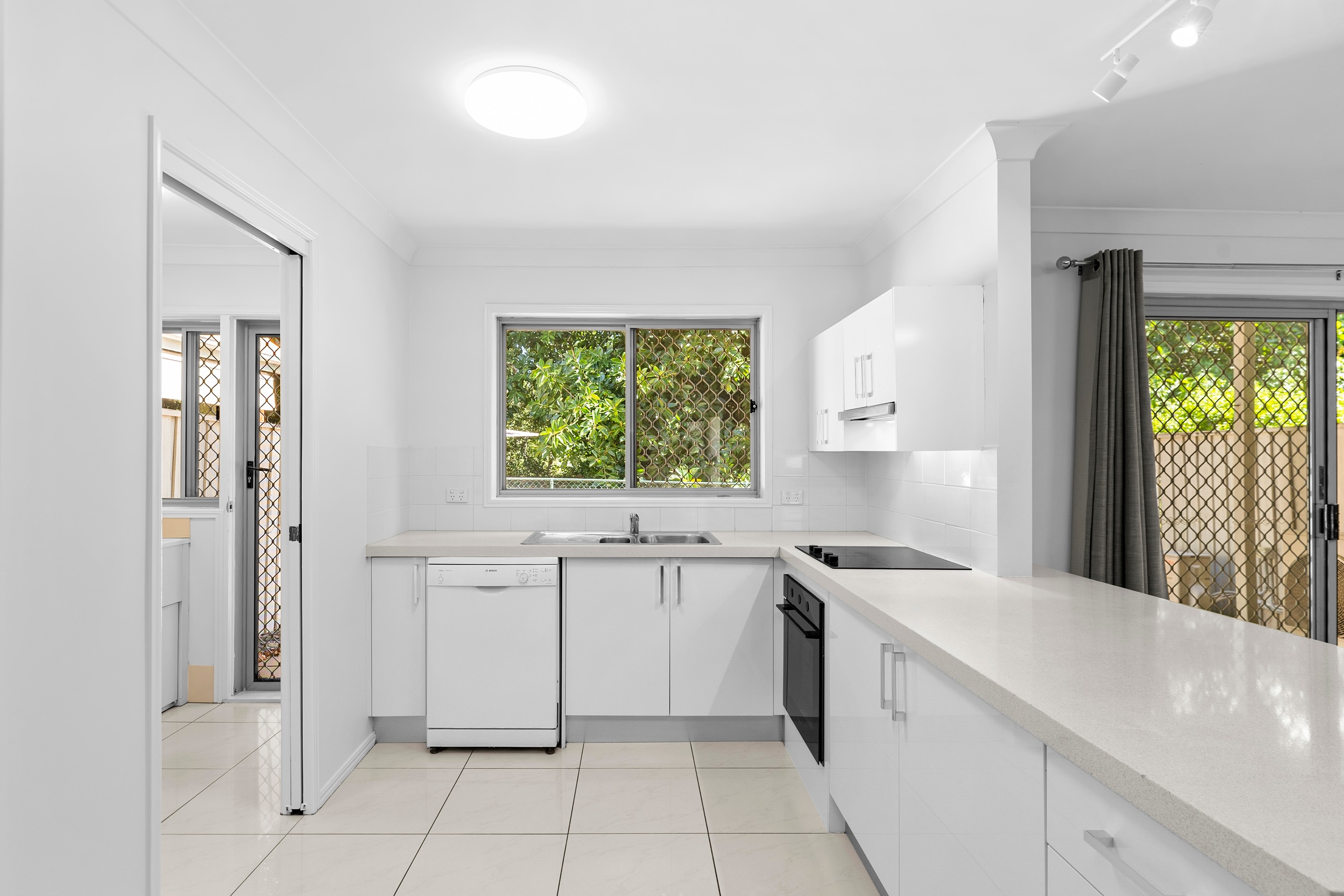 15/11 Glin Avenue, Newmarket, QLD 4051