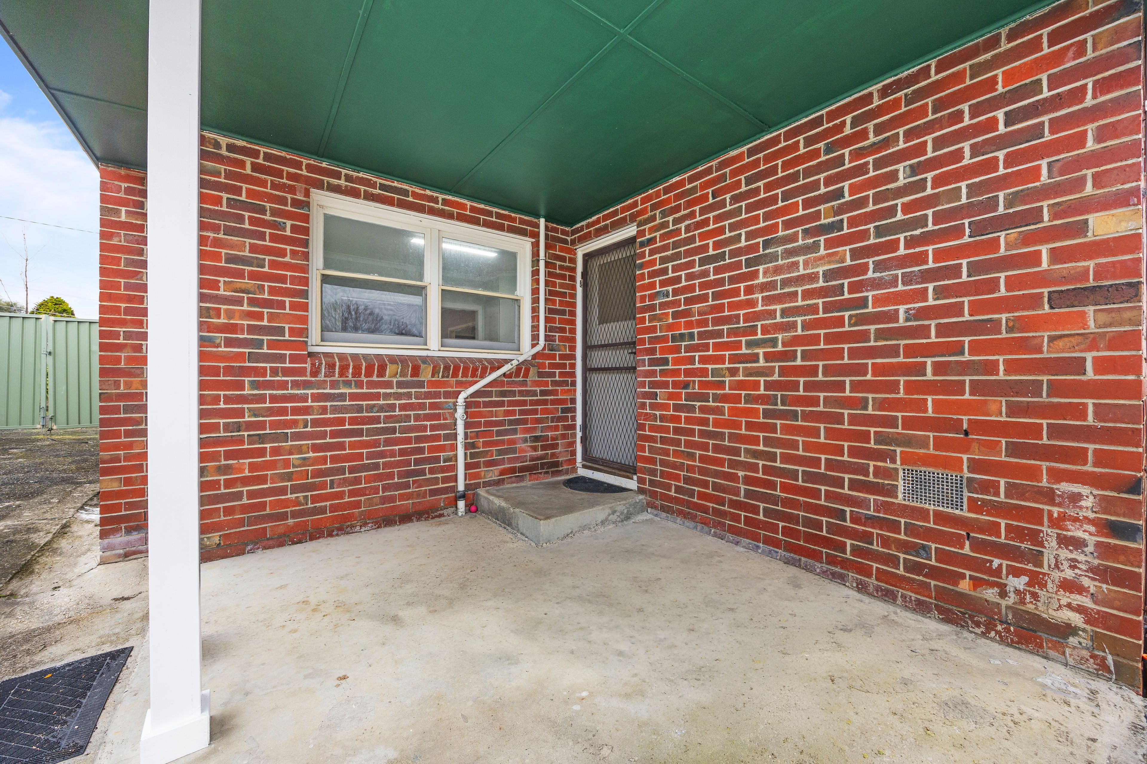 312 Landsborough Street — photo 12 of 15