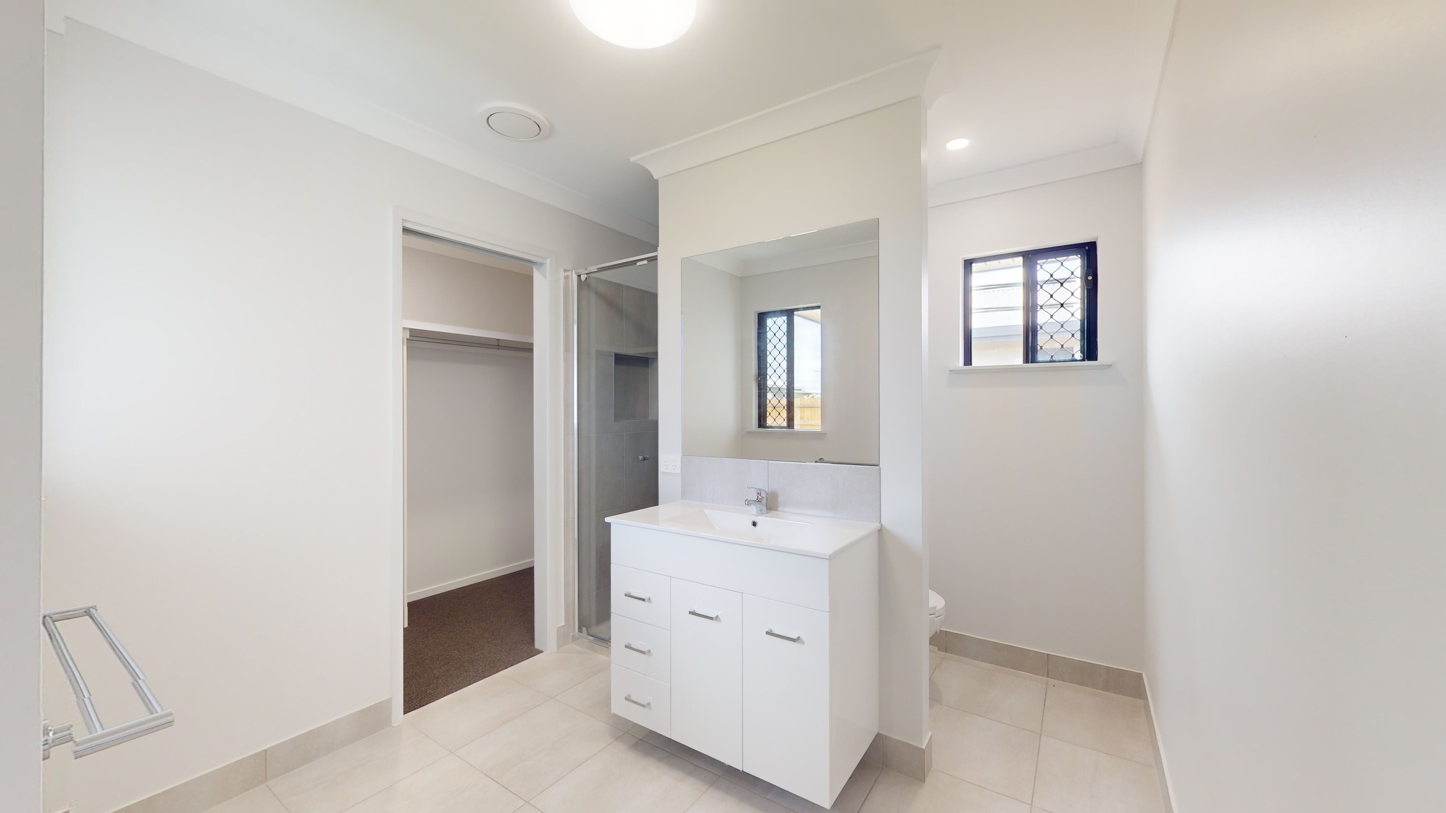 3 Butternut Way, Mount Low, QLD 4818