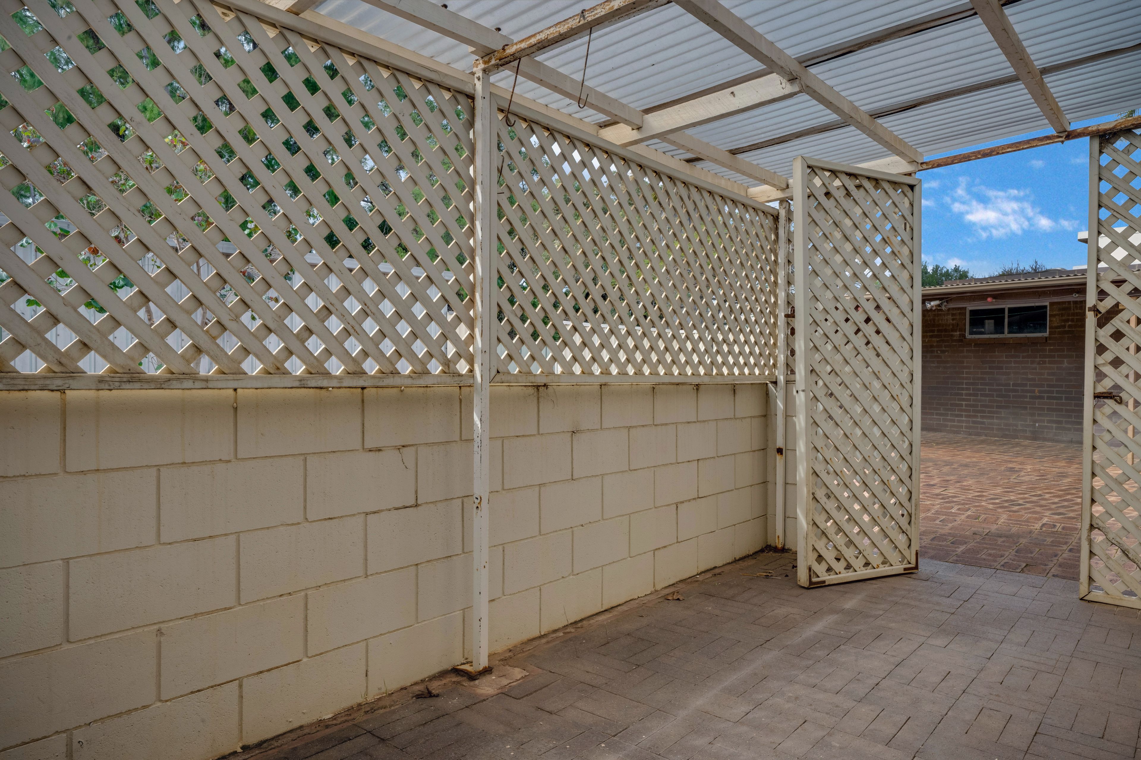 214 George Road — photo 18 of 28
