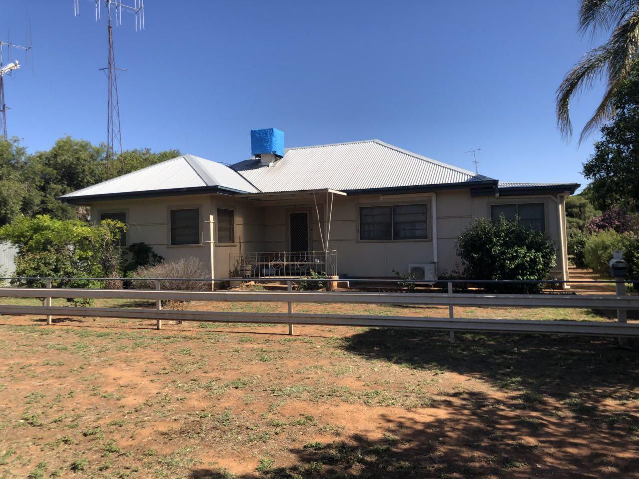 7 Anderson Street